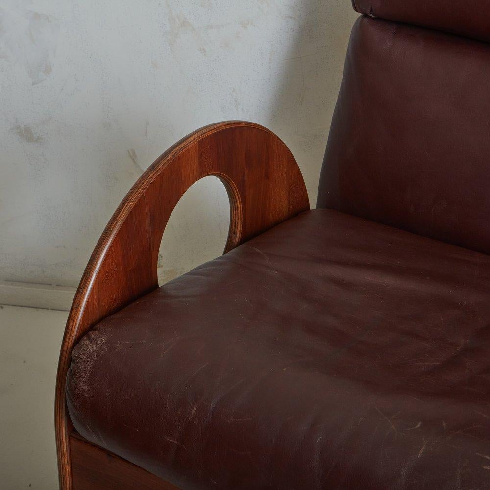 Mid-20th Century Walnut + Leather 2 Seat ‘Arcata’ Sofas by Gae Aulenti for Poltronova, Italy 1968 For Sale