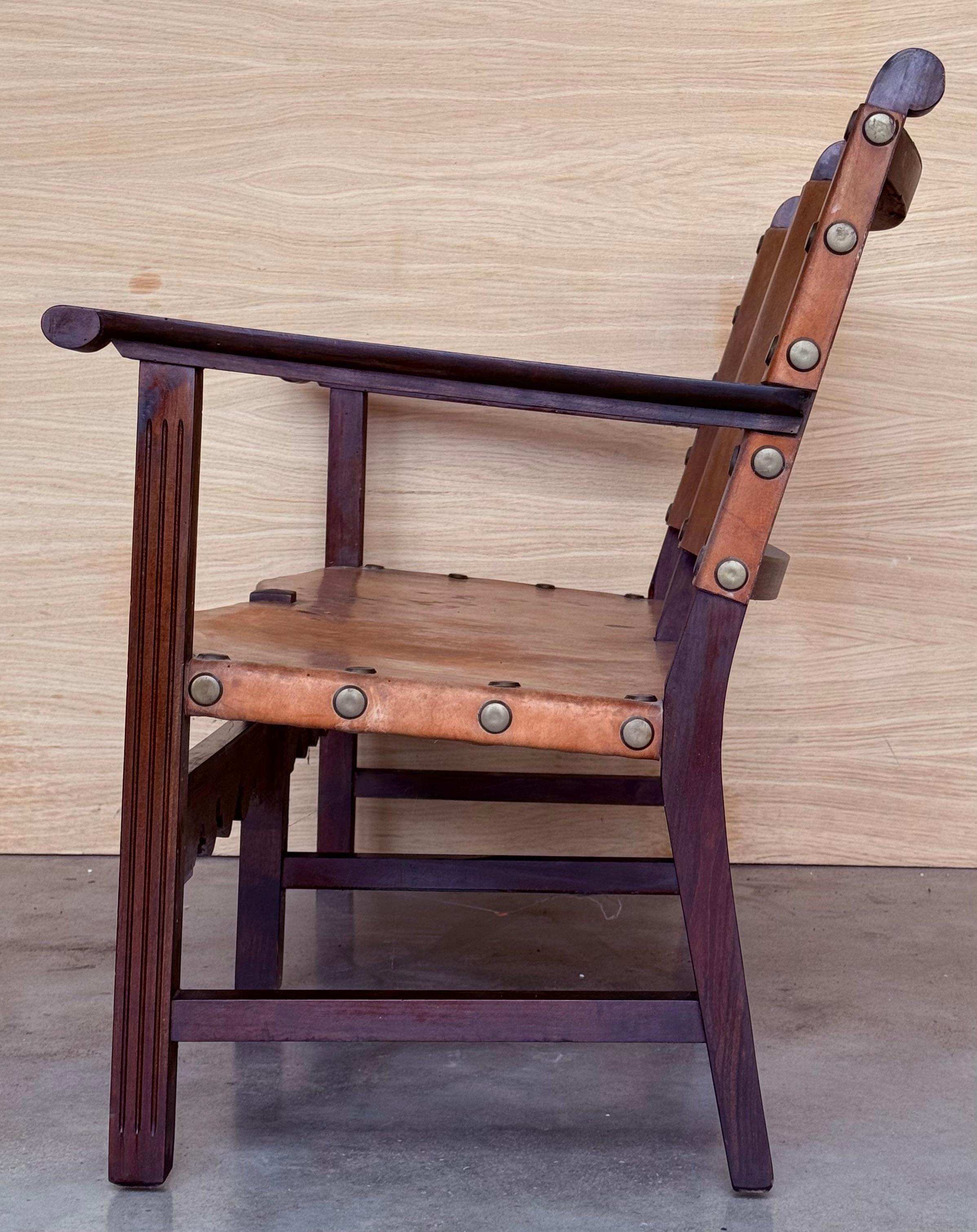 Canapé, banquette en cuir de noyer Brown  Ferronnerie baroque du 18e siècle de Cordoba en vente 3