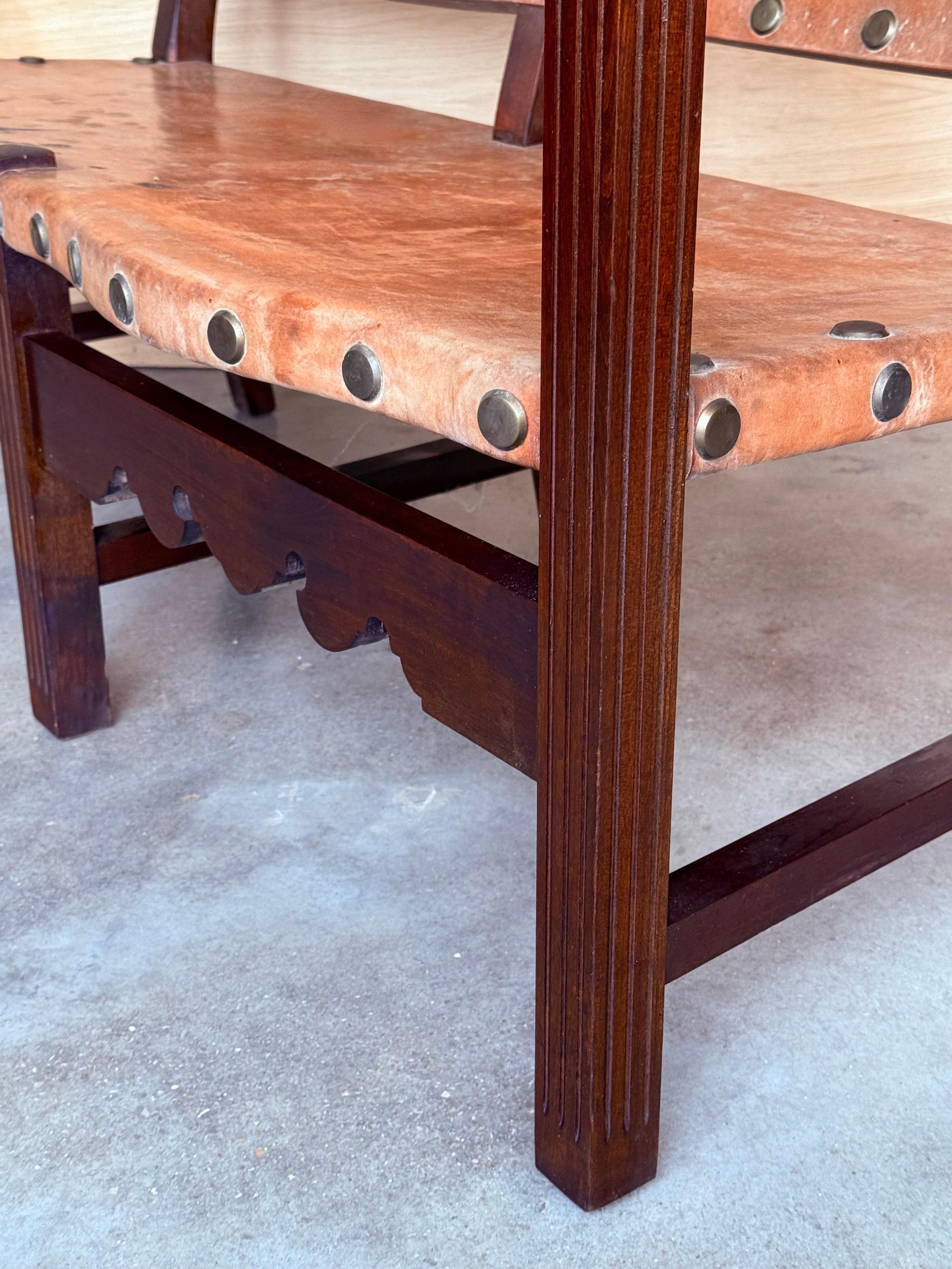 Canapé, banquette en cuir de noyer Brown  Ferronnerie baroque du 18e siècle de Cordoba en vente 6