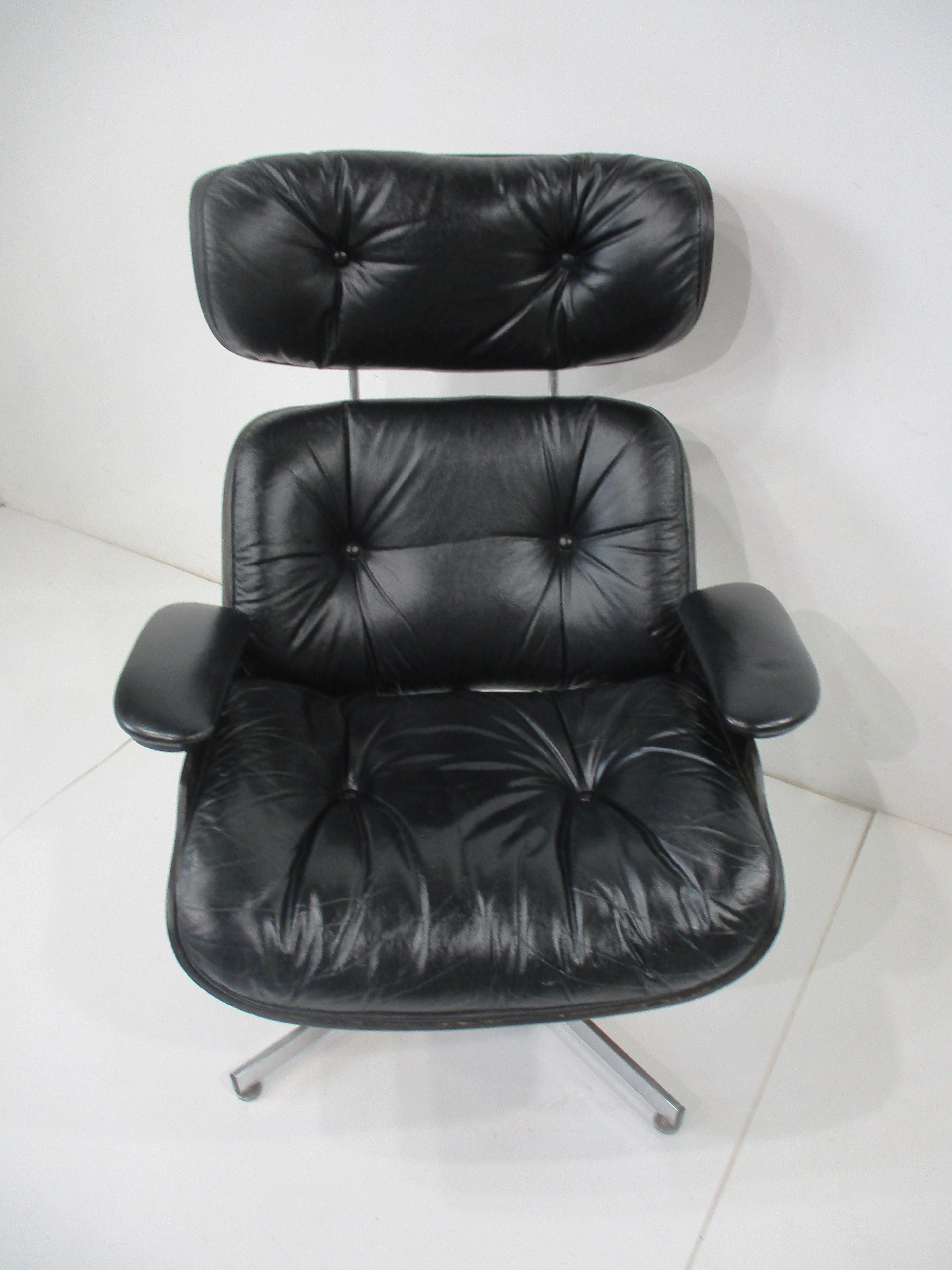 American Walnut Leather Lounge Chair by George Mulhauser for Plycraft