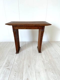 Kleiner Nussbaum-Schreibtisch von Vittorio Valabrega, Italien, 1930er Jahre