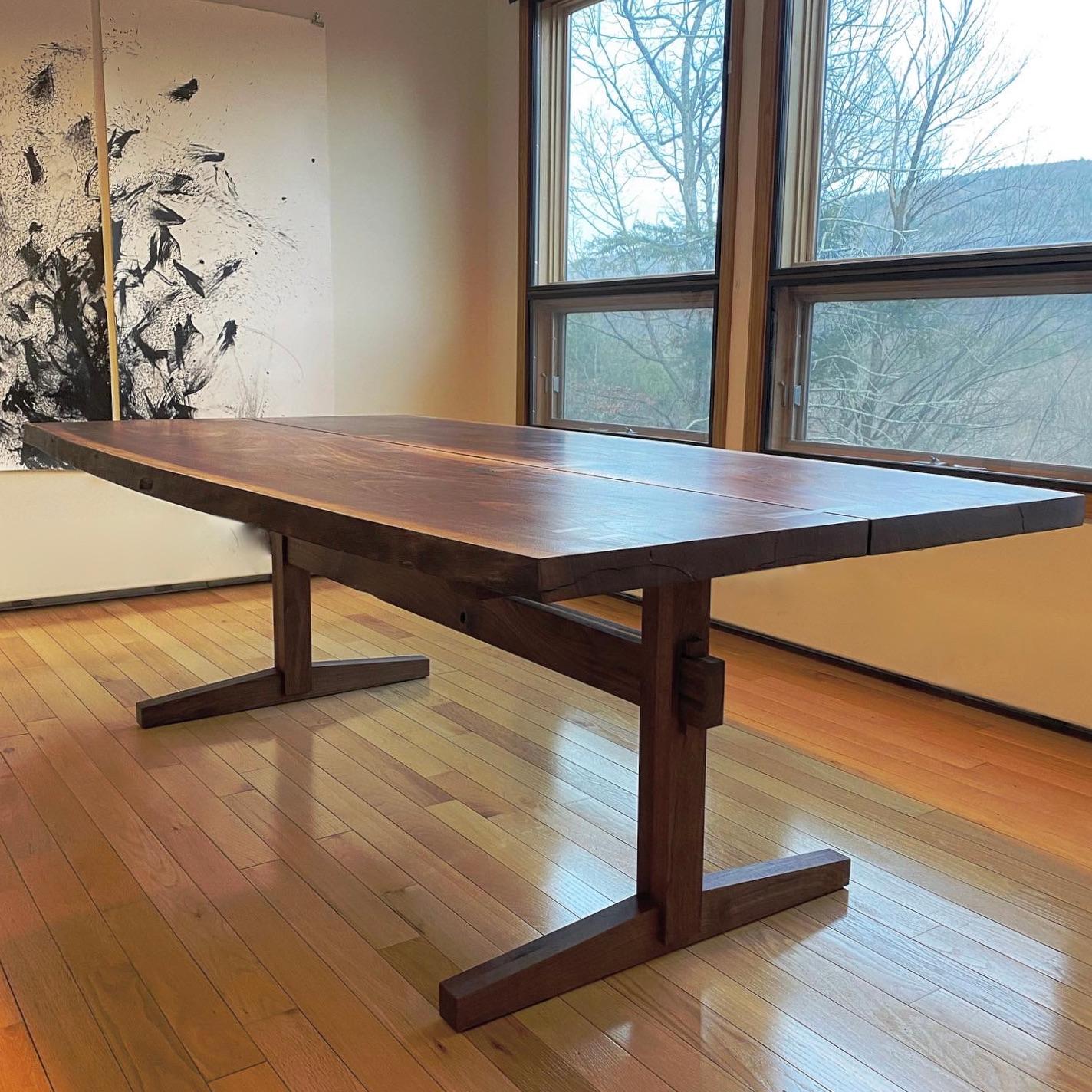 Mid-Century Modern Walnut Live-Edge Slab Mid-Century Style Sen Trestle Table by New York Heartwoods For Sale
