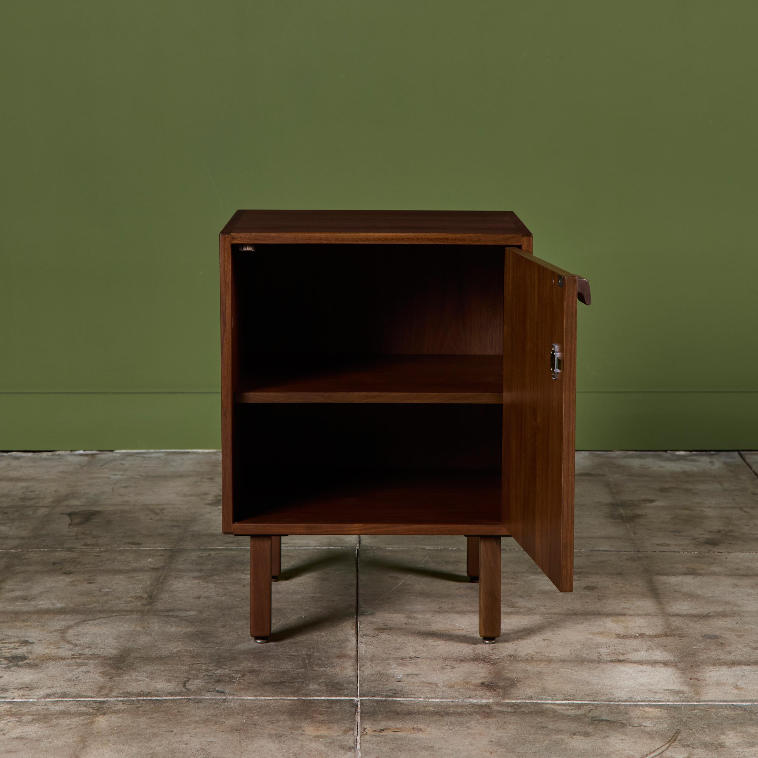 Walnut Locking Cabinet by Jens Risom For Sale 4