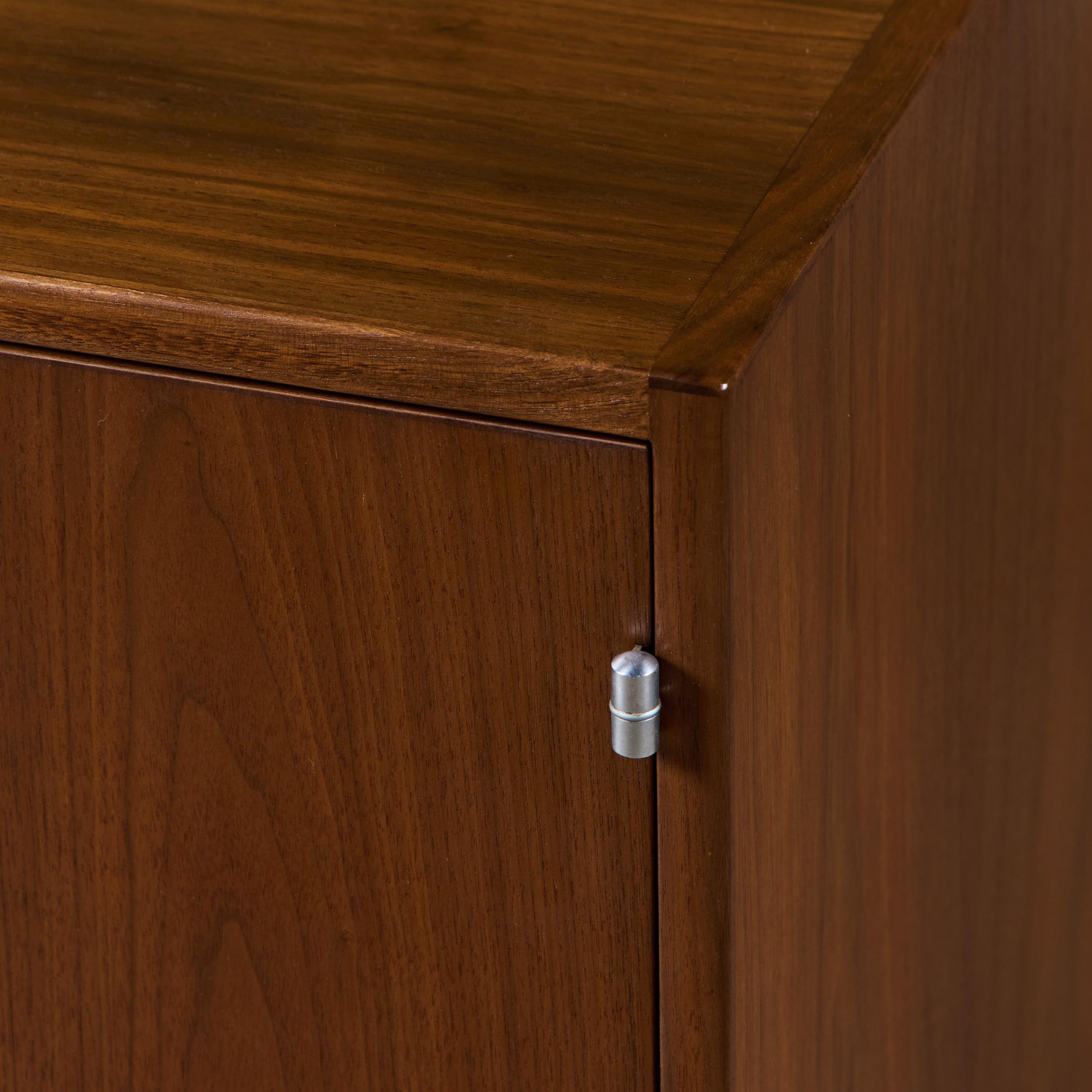 Walnut Locking Cabinet by Jens Risom For Sale 6