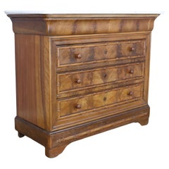 Commode Louis Philippe en noyer avec moulures en bambou et plateau en marbre