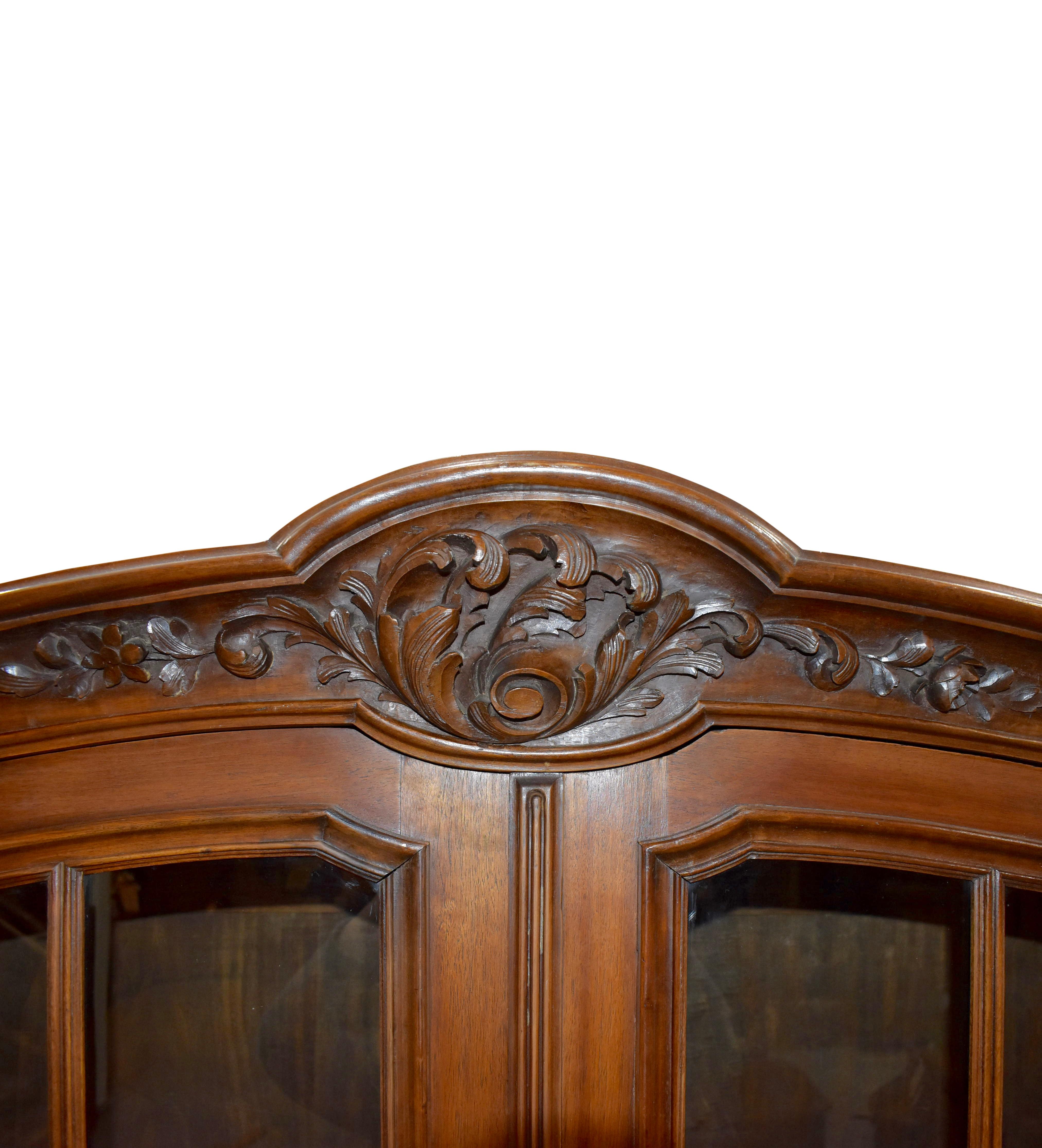 Walnut Louis XV Bookcase with Glass Doors, circa 1890 In Good Condition For Sale In Evergreen, CO