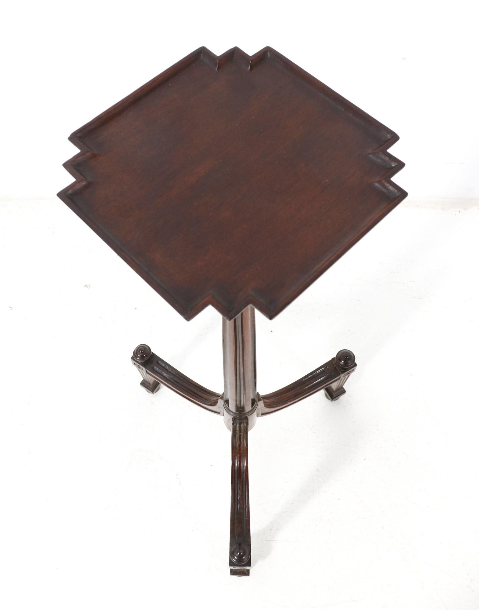 Walnut Louis XVI Style Tripod Side Table, 1900s In Good Condition For Sale In Amsterdam, NL