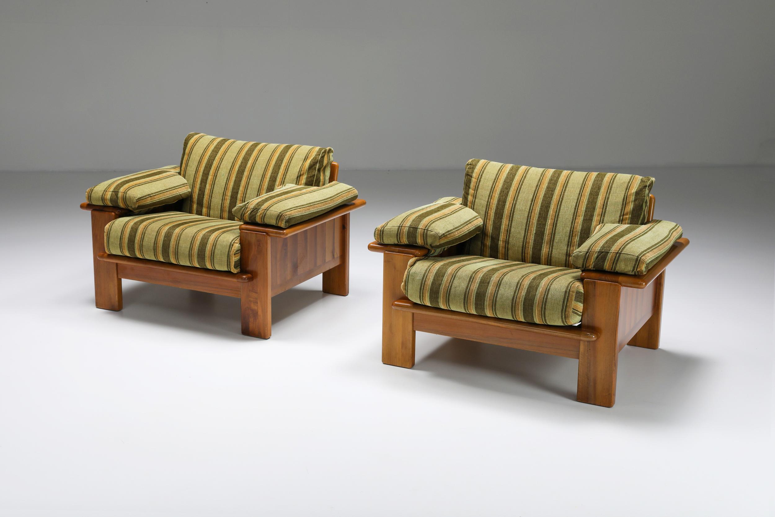 Walnut wood, lounge chair, inspired by Carlo Scarp, mid century

Would fit perfectly in a Frank Lloyd Wright-inspired interior with an Italian twist.

Measures:W:116 D:93 H:79 SH:48 AH:10.
 