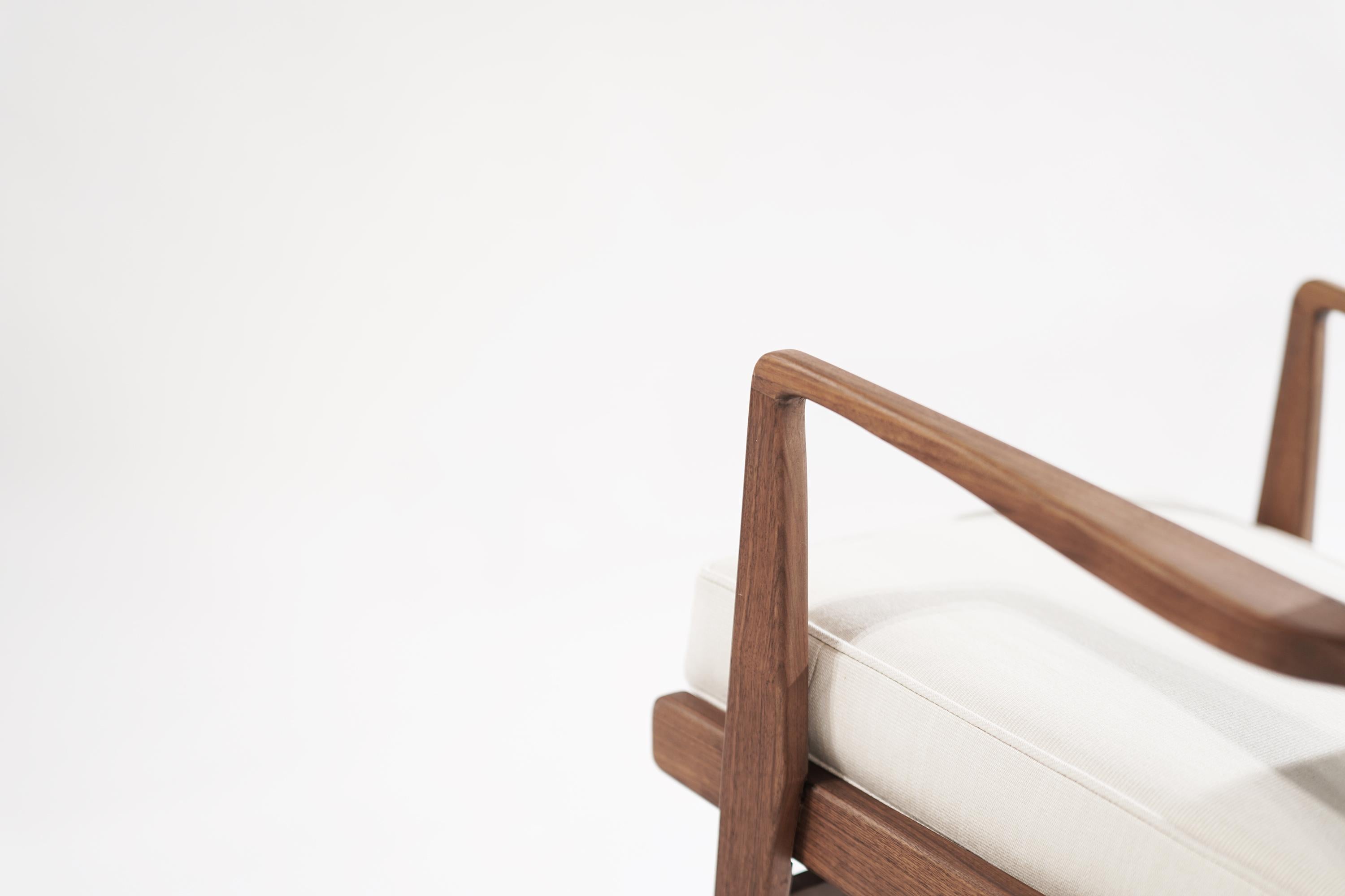 Walnut Lounge Chairs by Jens Risom, 1950s 5
