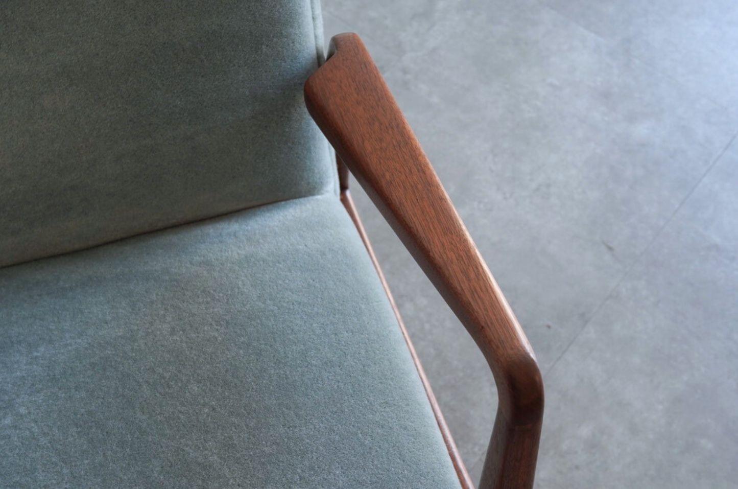 Mohair Walnut Lounge Chairs by Jens Risom, C. 1950s For Sale