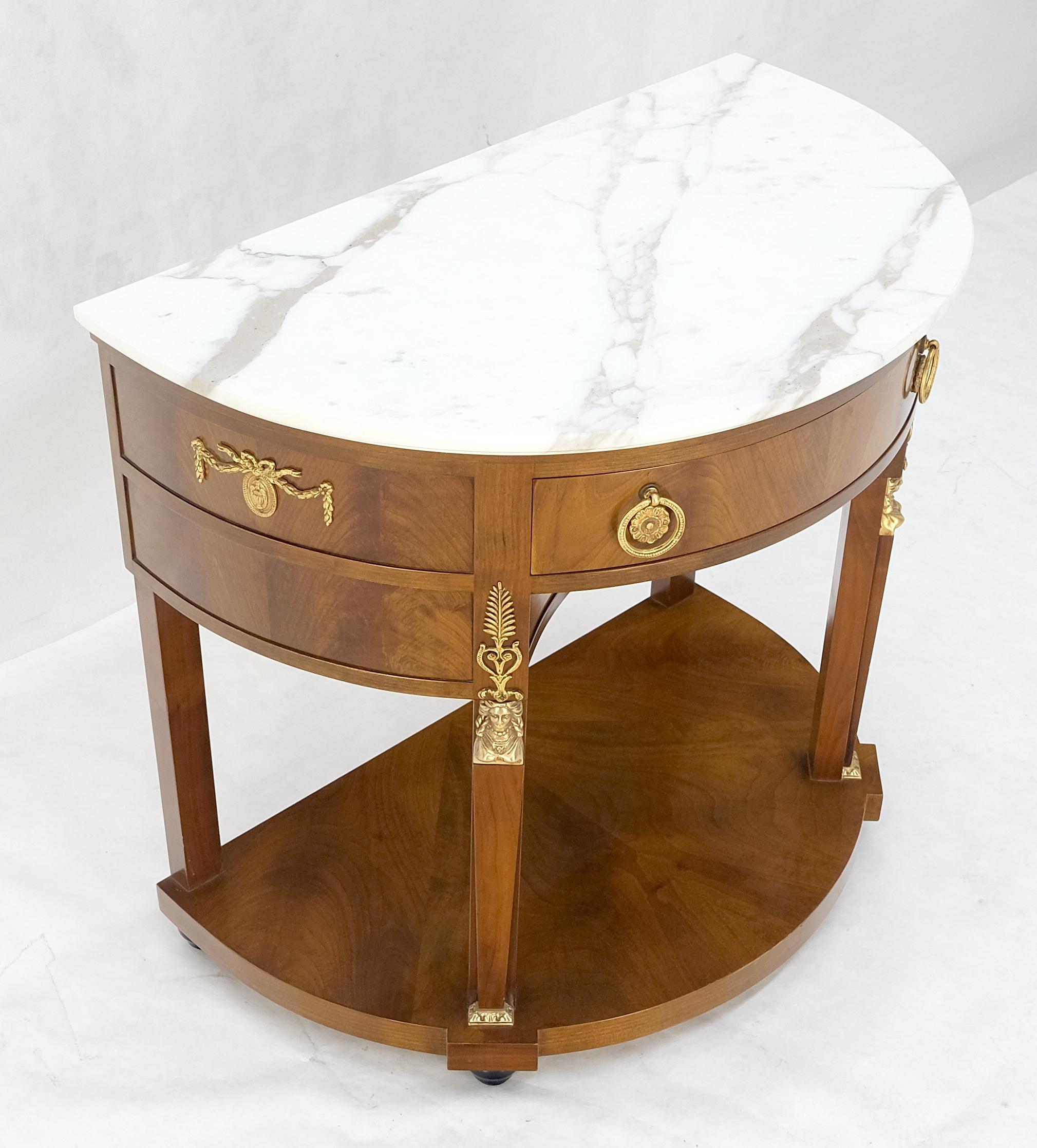 Bronzo Tavolo consolle in noce con piano in marmo Neoclassico Demi Lune con montaggio in bronzo 1 cassetto in vendita