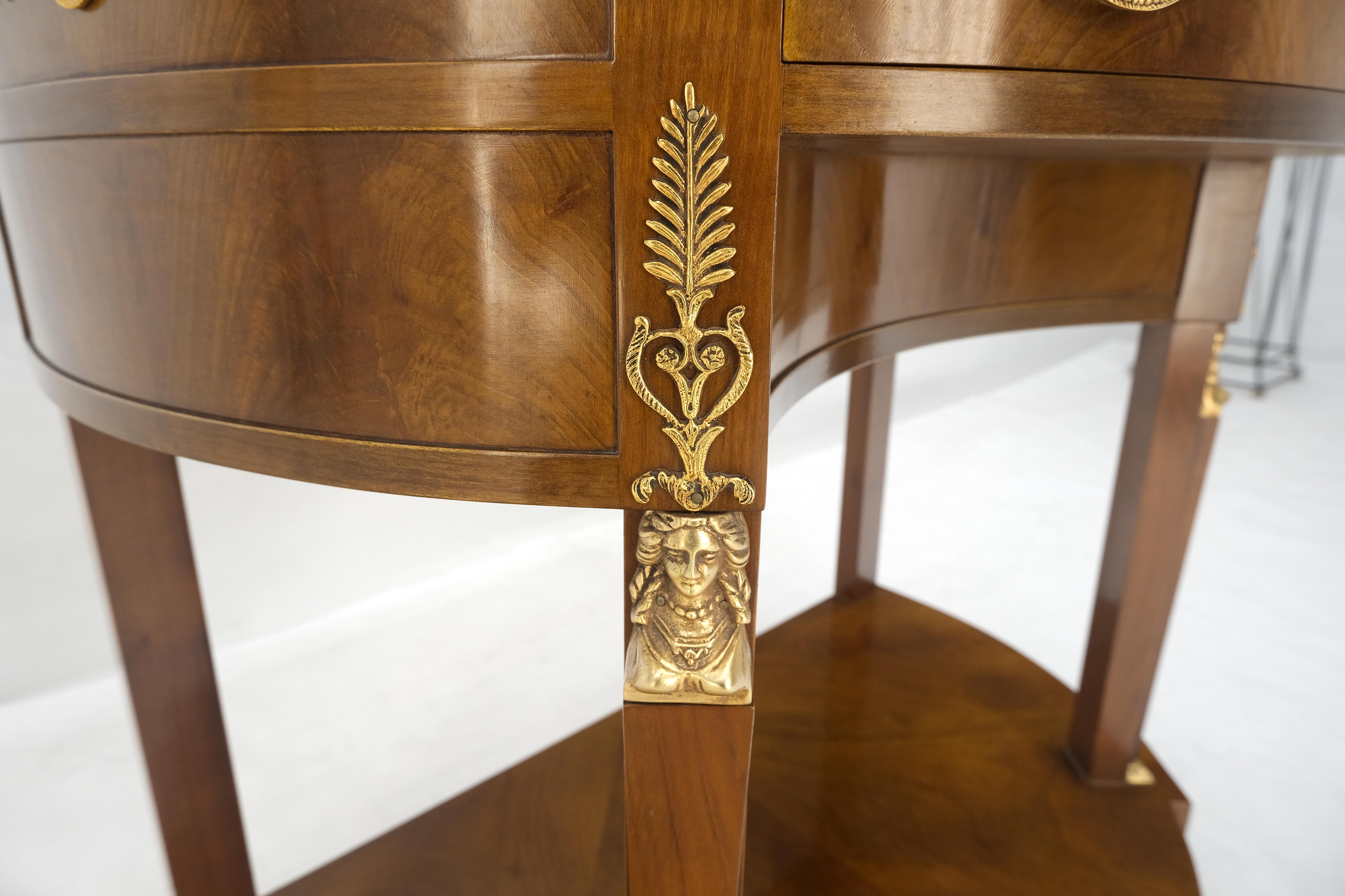 Tavolo consolle in noce con piano in marmo Neoclassico Demi Lune con montaggio in bronzo 1 cassetto in vendita 2