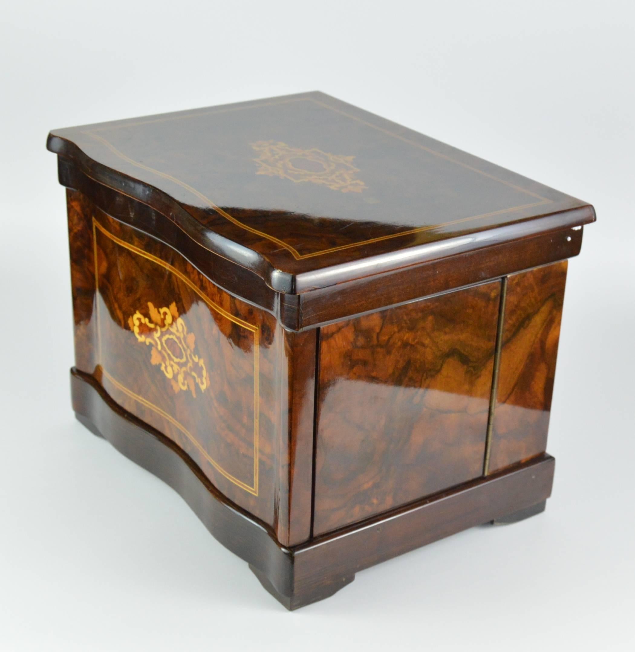 Napoleon III Walnut Marquetry Liquor Cabinet Box with Four Decanter & 13 Etched Gilt Glasses