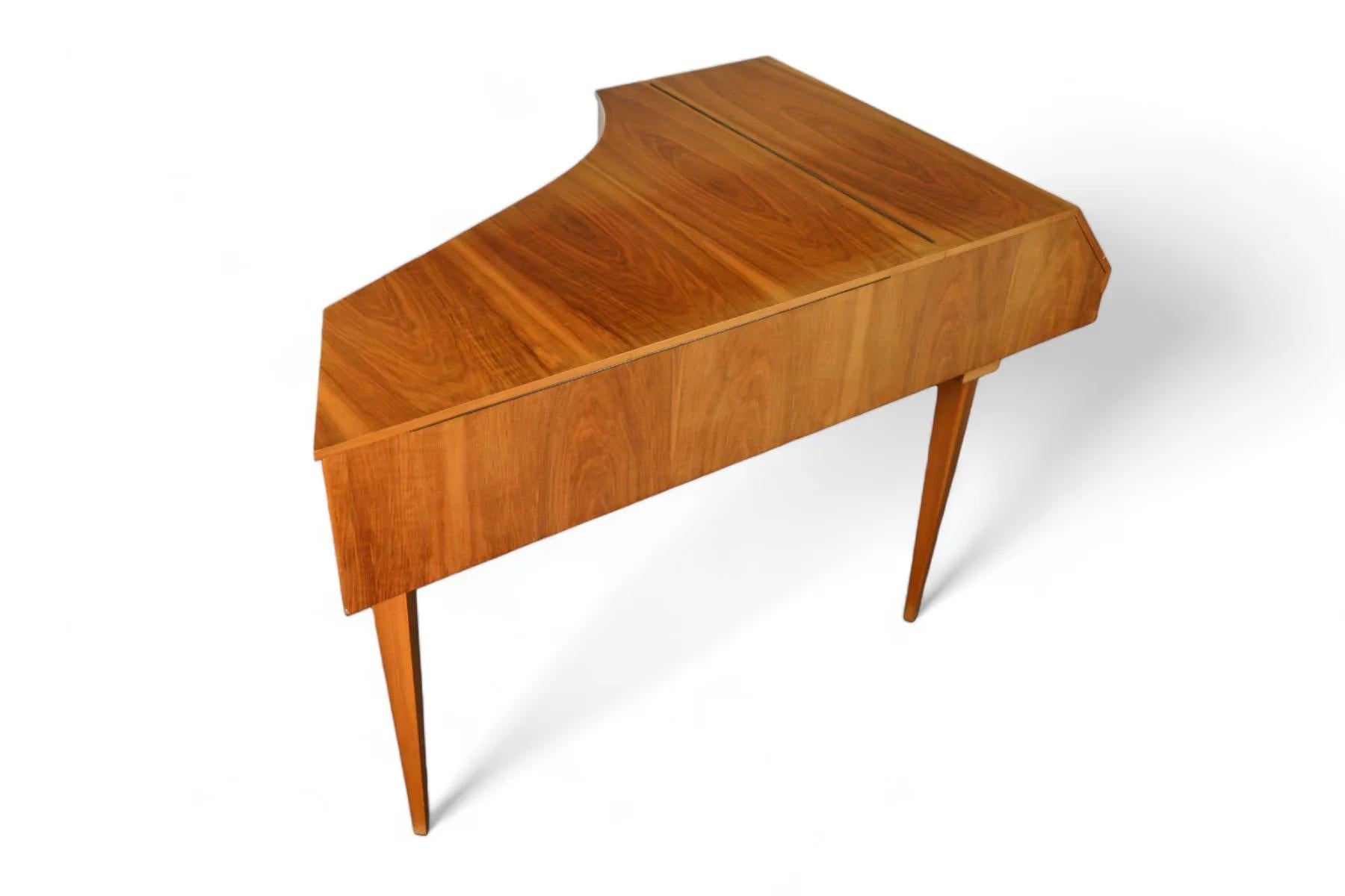Walnut Mid Century Harpsichord By Johann Christoph Neupert 3