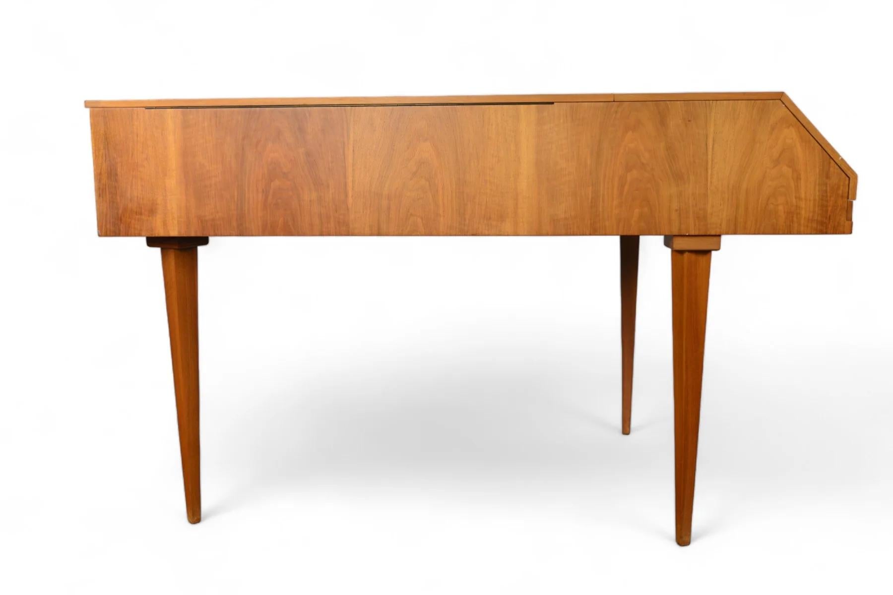 Walnut Mid Century Harpsichord By Johann Christoph Neupert 5