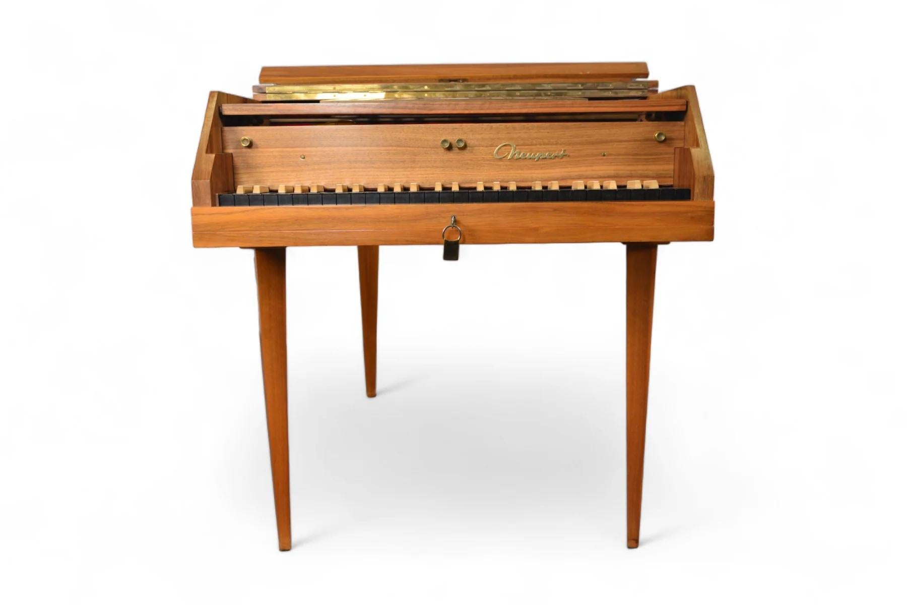 Walnut Mid Century Harpsichord By Johann Christoph Neupert 9