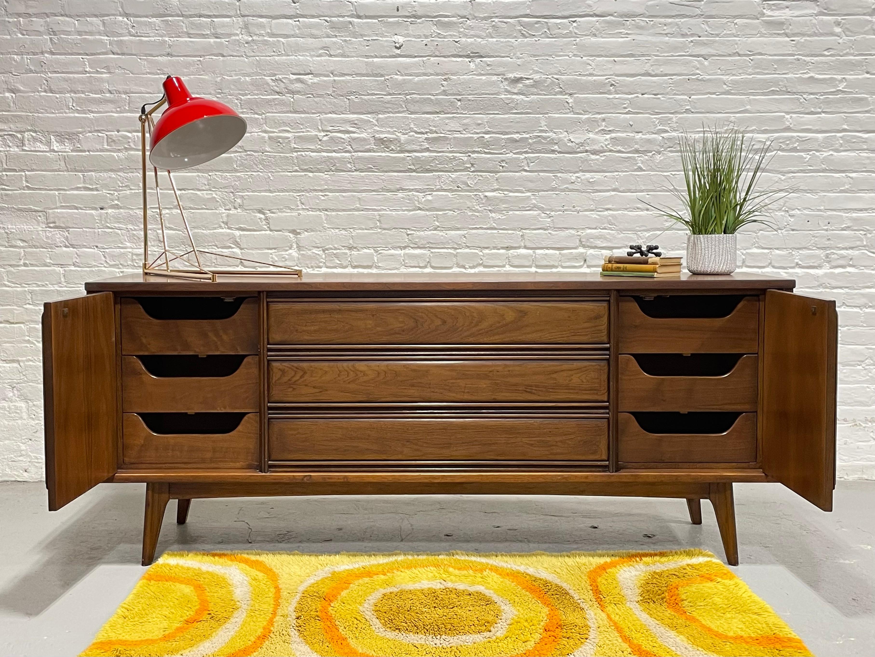 Mid-20th Century Walnut Mid Century MODERN Burled BEDROOM SET, c. 1960's For Sale
