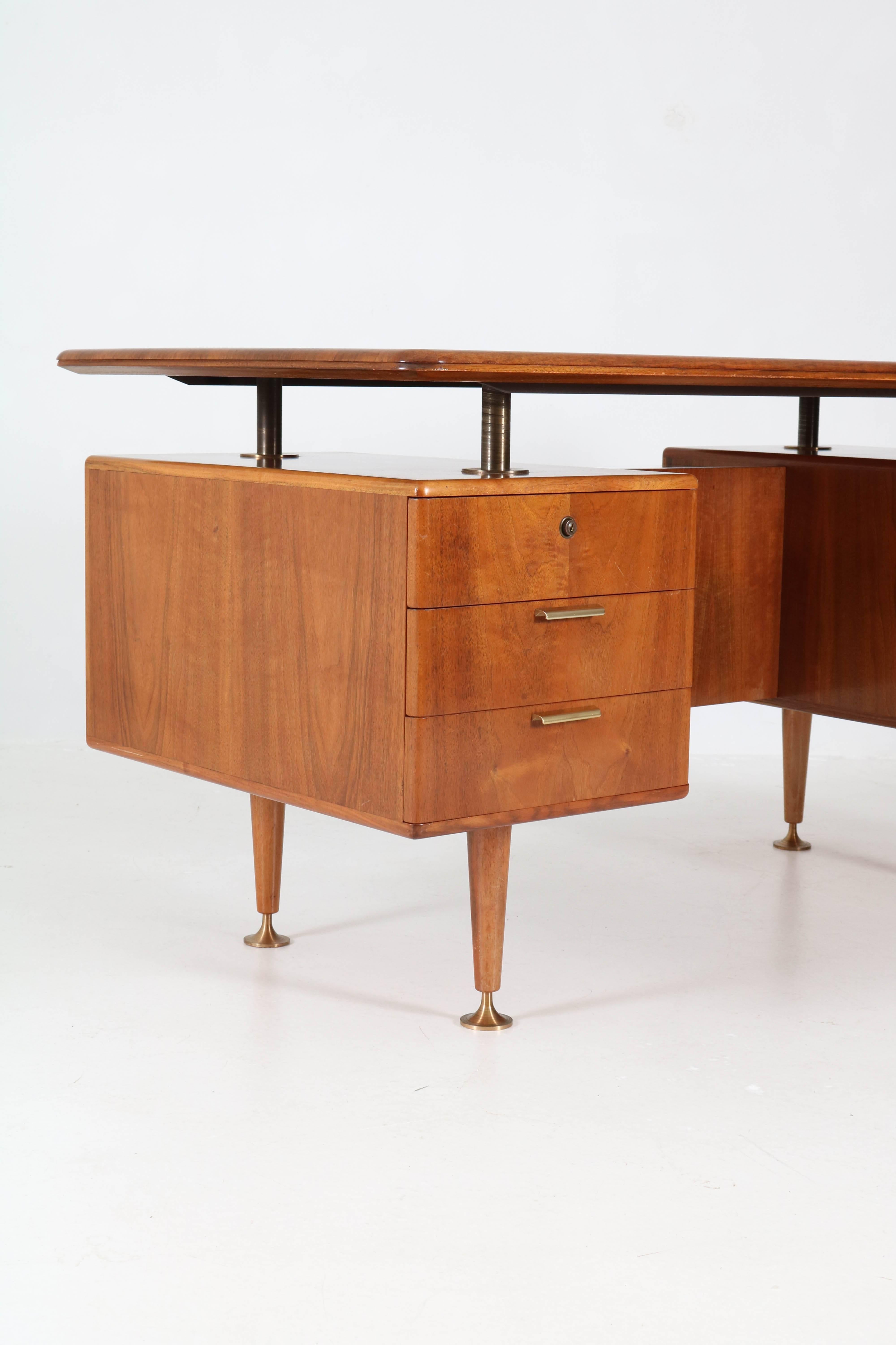 Walnut Mid-Century Modern Floating Top Desk by A.A.Patijn for Poly-Z, 1960s 5