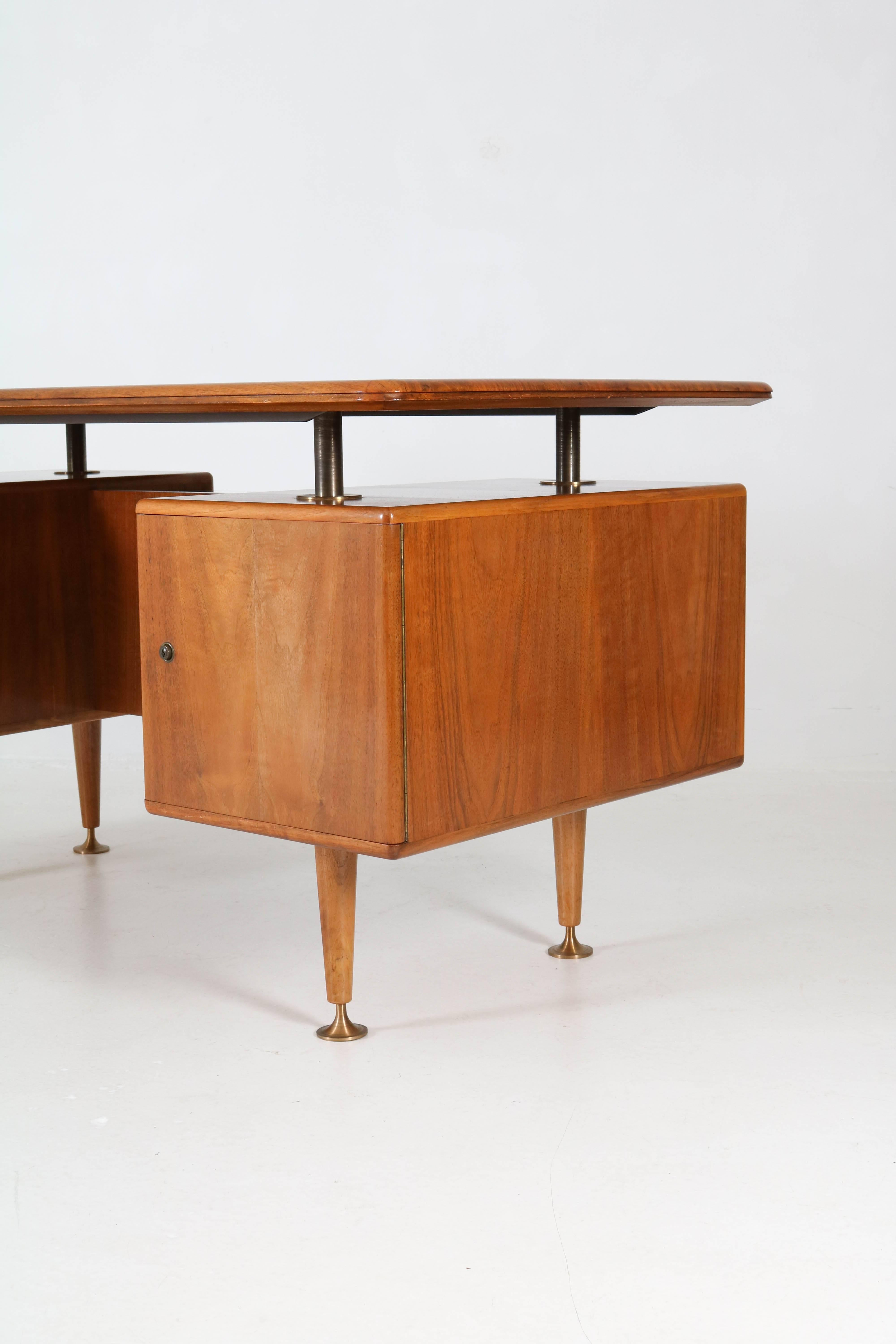 Walnut Mid-Century Modern Floating Top Desk by A.A.Patijn for Poly-Z, 1960s 1