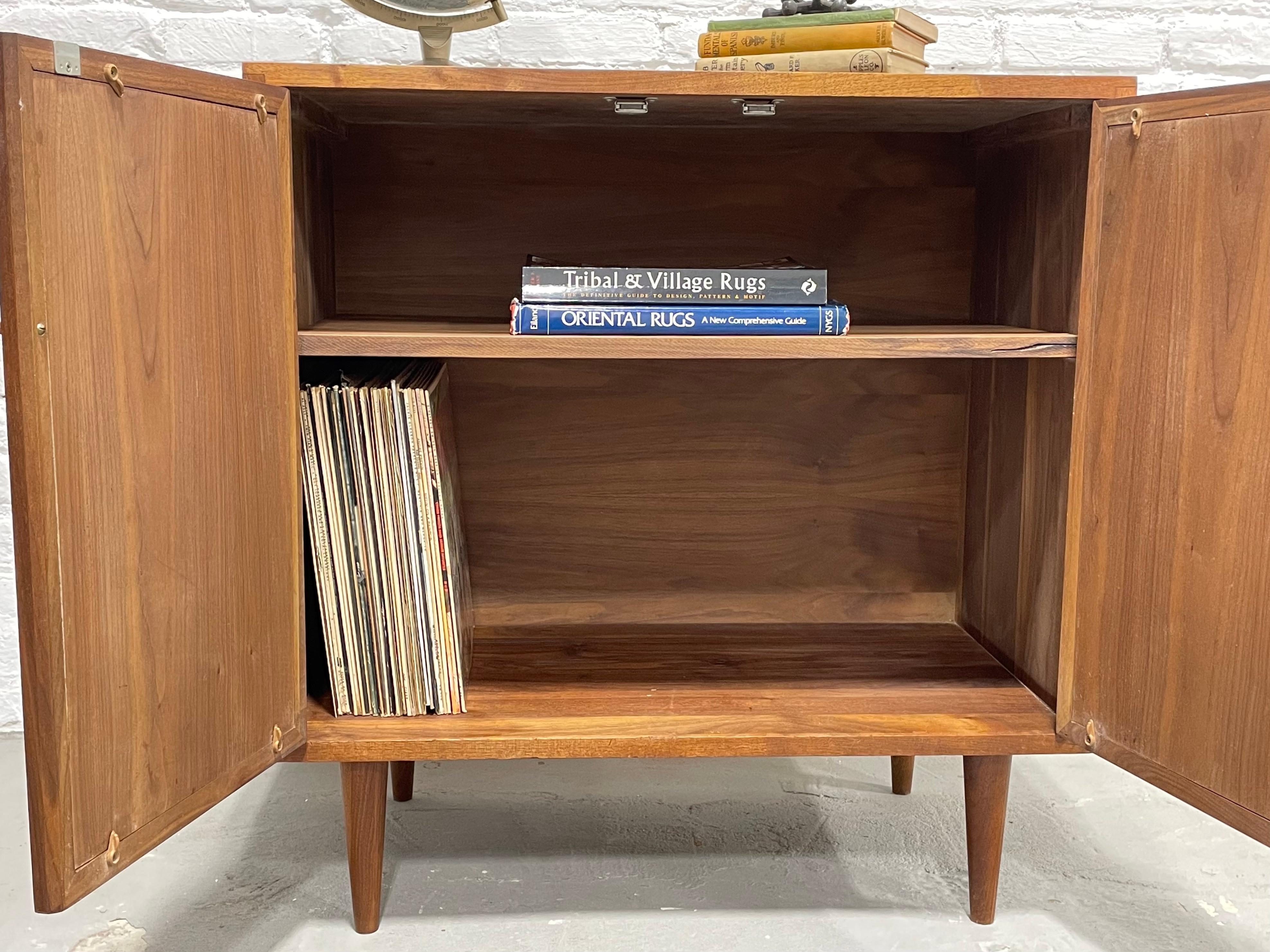 Walnut Mid-Century Modern Jr. Credenza / Vinyl Record Storage Cabinet 3