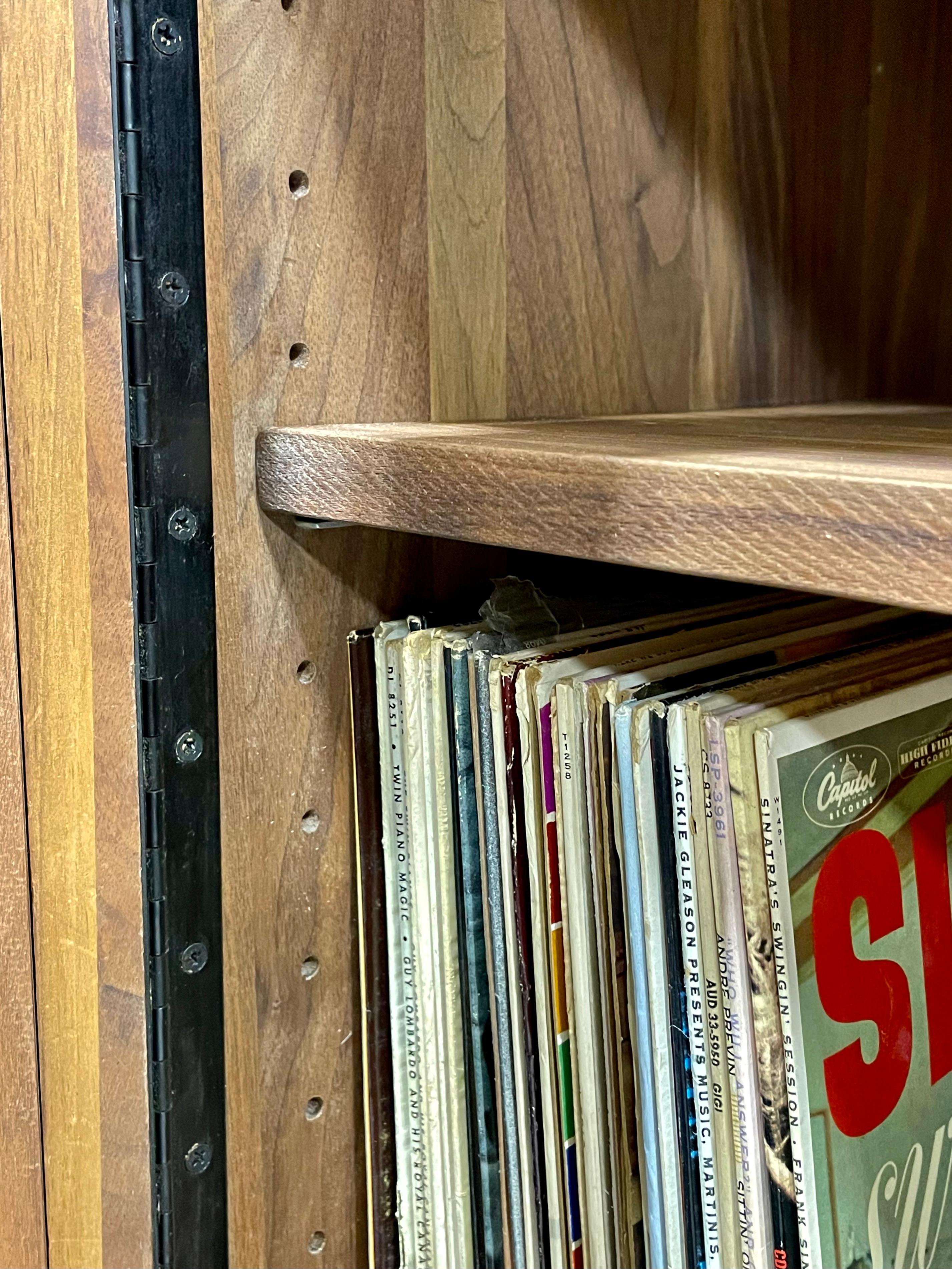 Walnut Mid-Century Modern Jr. Credenza / Vinyl Record Storage Cabinet 9