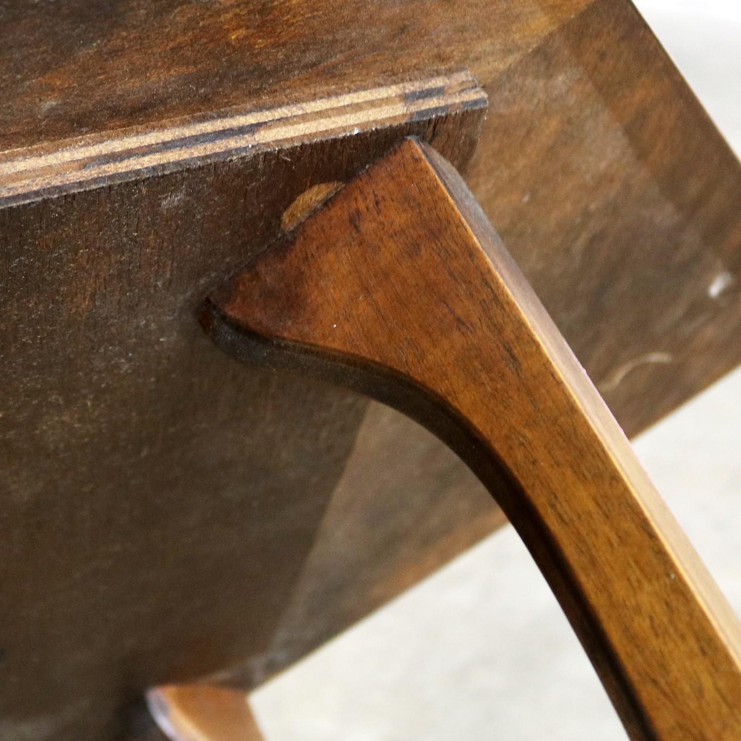 Walnut Mid Century Modern Square Side Table Lamp Table 6150-05 Broyhill Brasilia 10