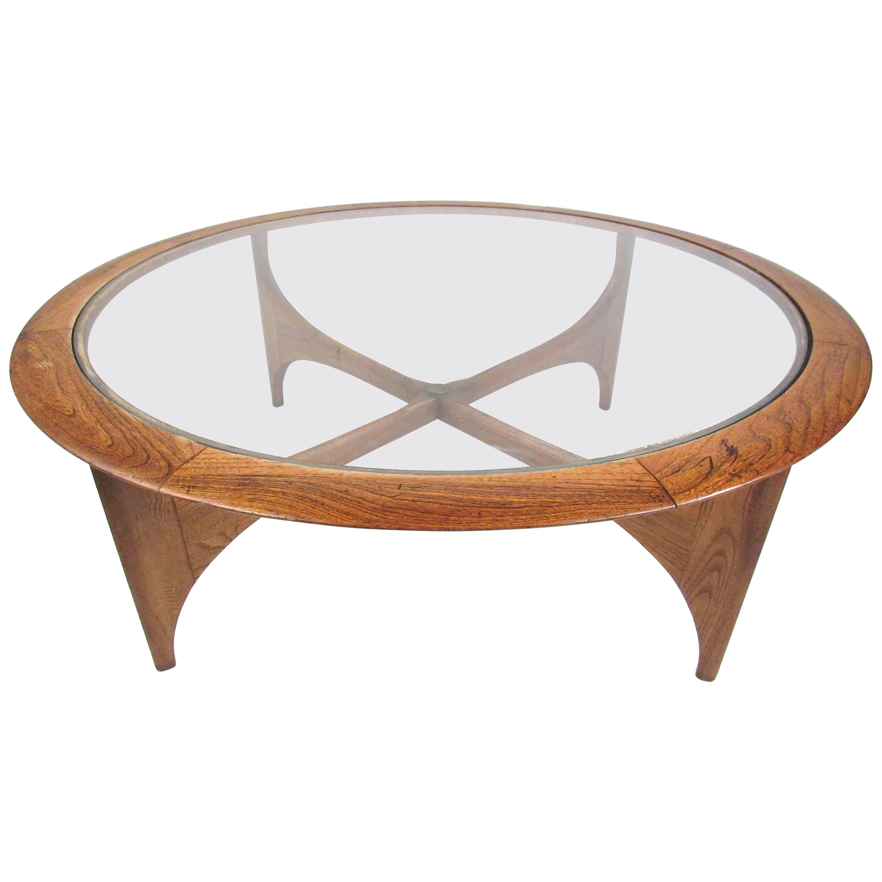 Walnut Midcentury Coffee Table by Lane Altavista