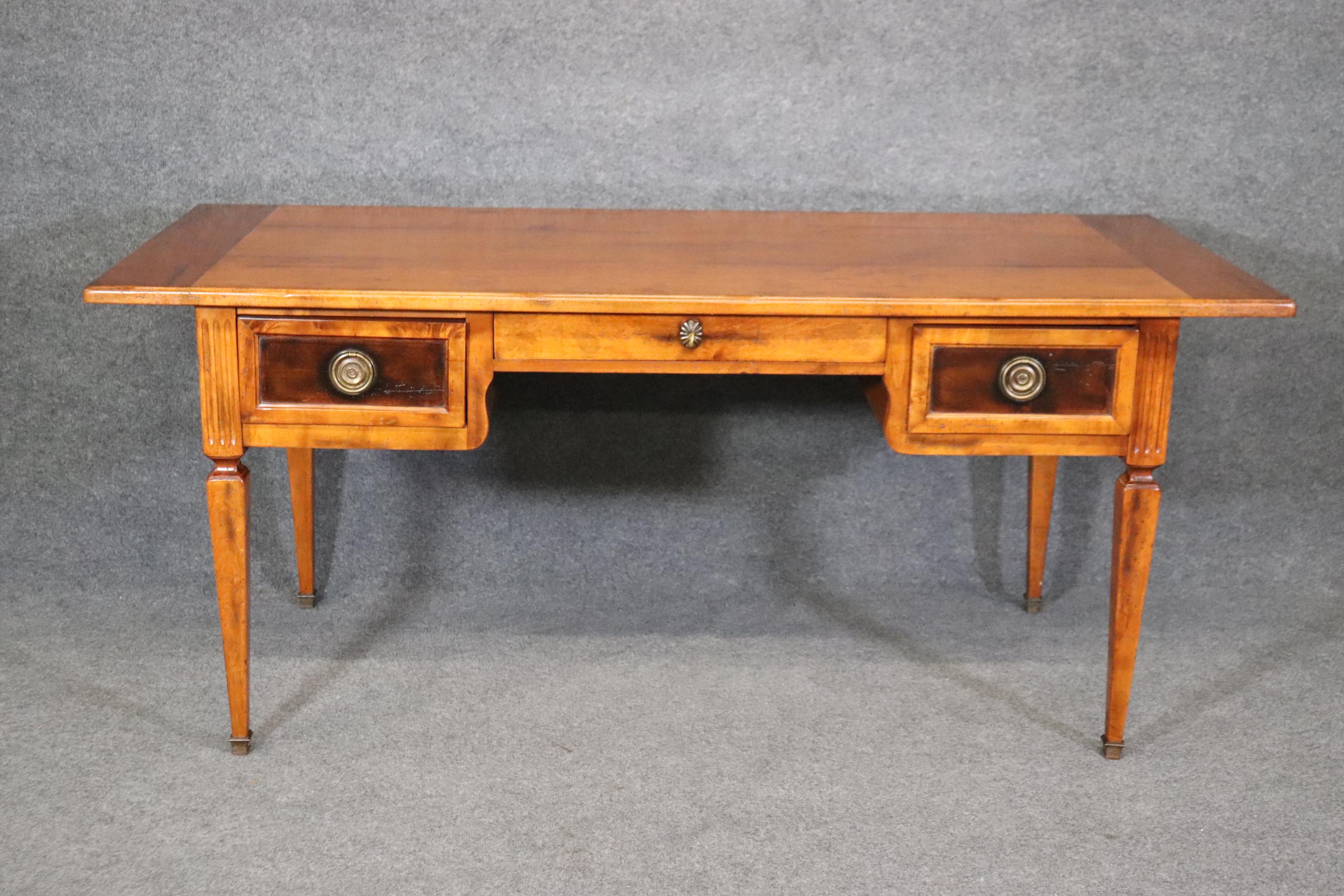 Walnut Milling Road by Baker Furniture Italian Provincial Writing Table Desk  In Good Condition In Swedesboro, NJ