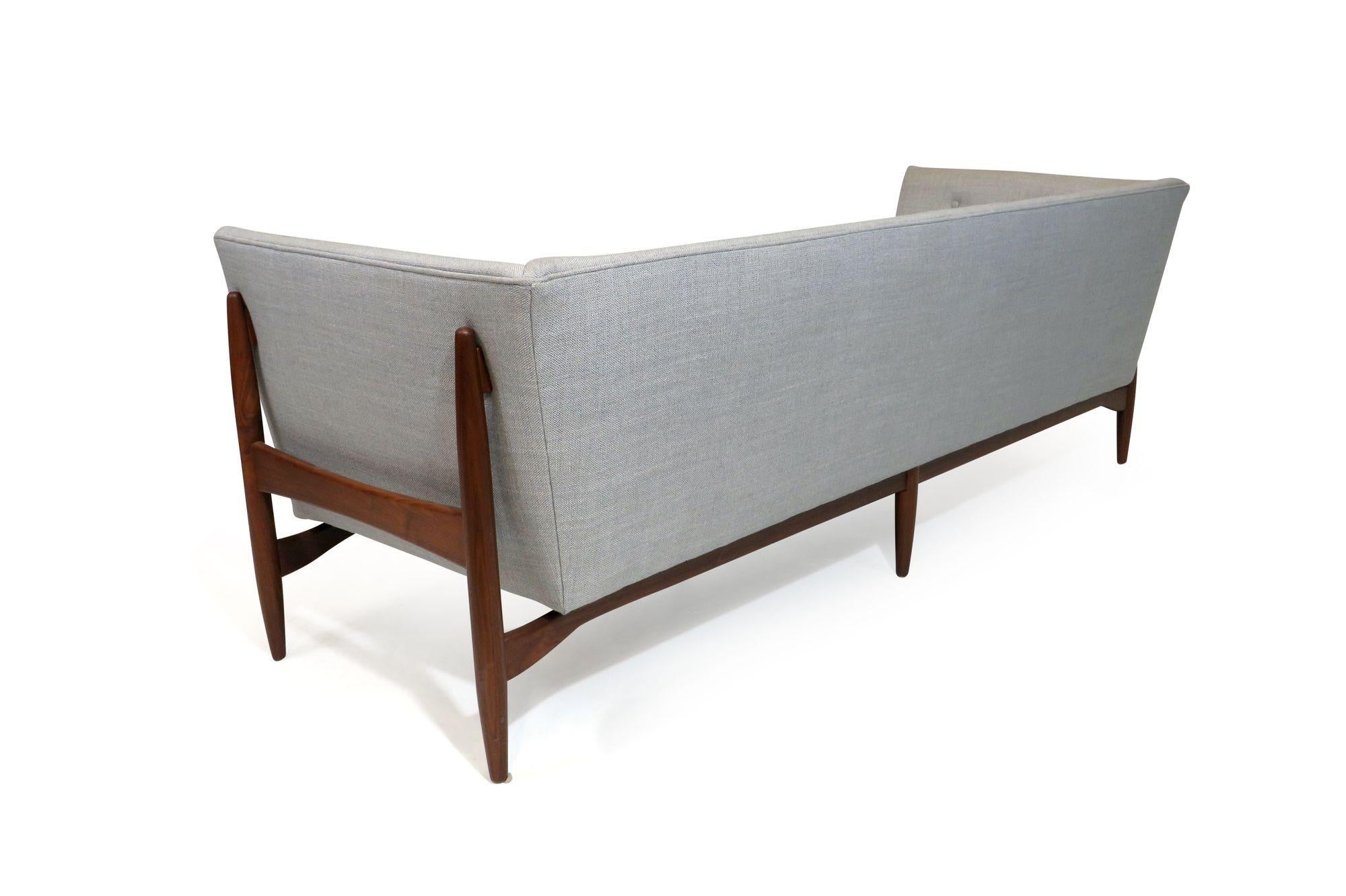 Walnut Milo Baughman for Thayer Coggin Sofa 2