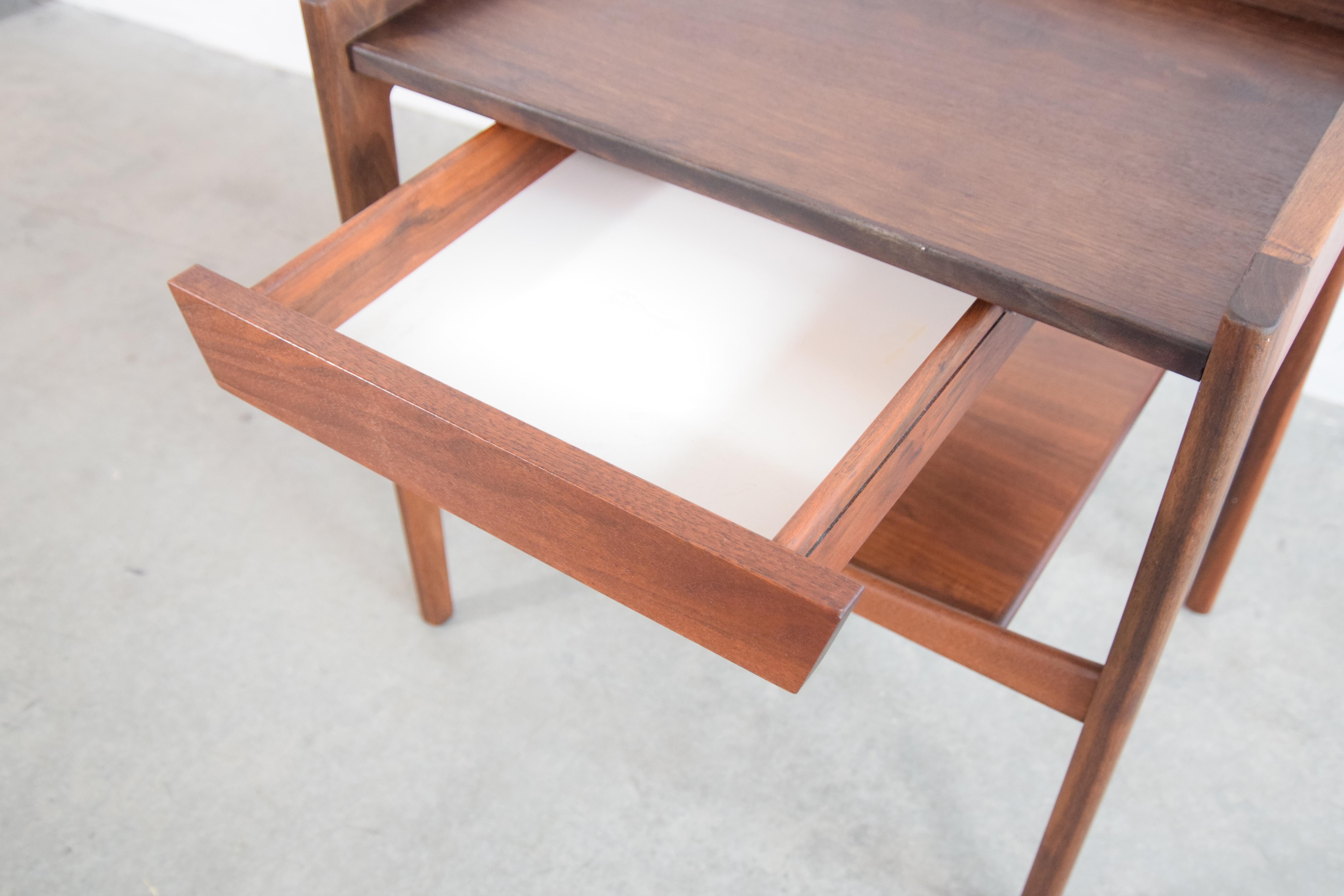 Walnut Night Stand or End Table by Jens Risom 2