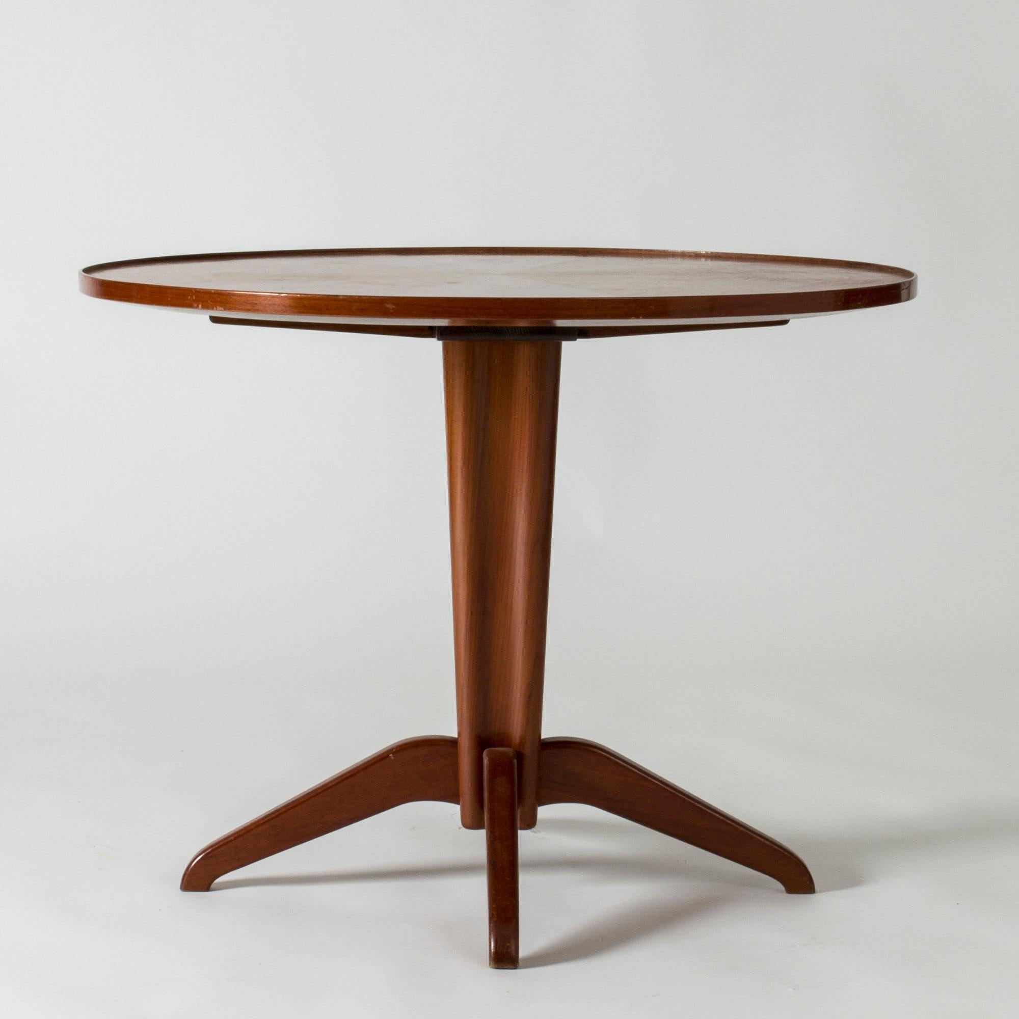 Scandinavian Modern Walnut Occasional Table by Oscar Nilsson for Hantverket, Sweden, 1942 For Sale