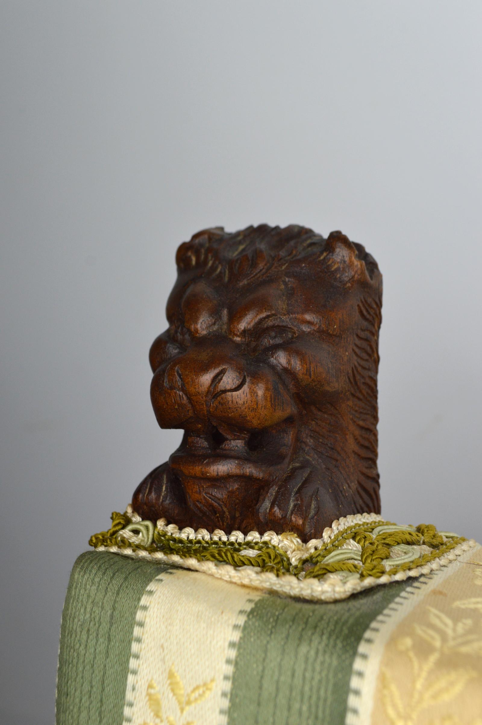 Walnut Office Armchair with Lion Heads, Renaissance Revival, France, circa 1880 For Sale 7