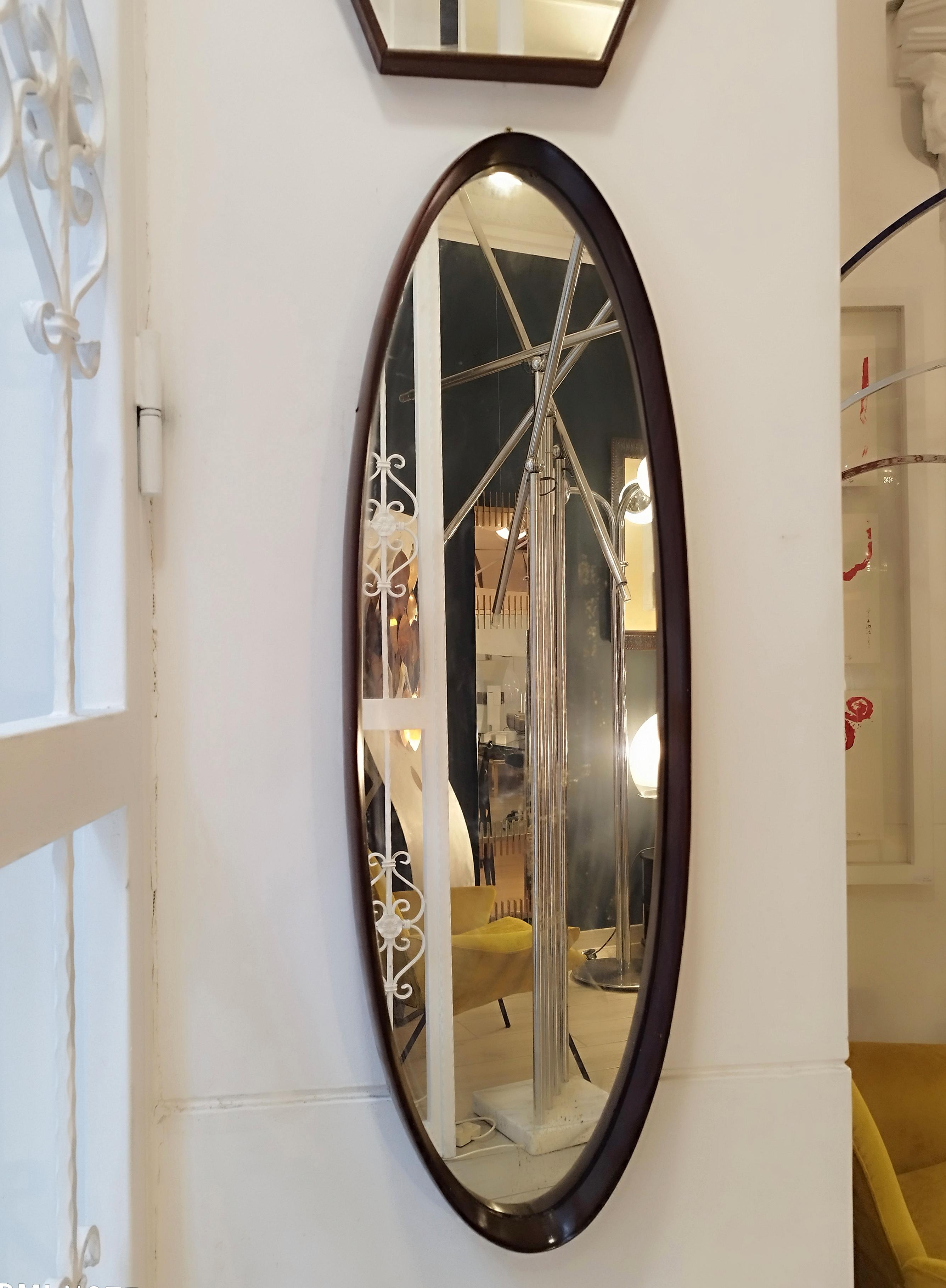 Mid-Century Modern Walnut Oval Wall Mirror, Italy, 1960s For Sale