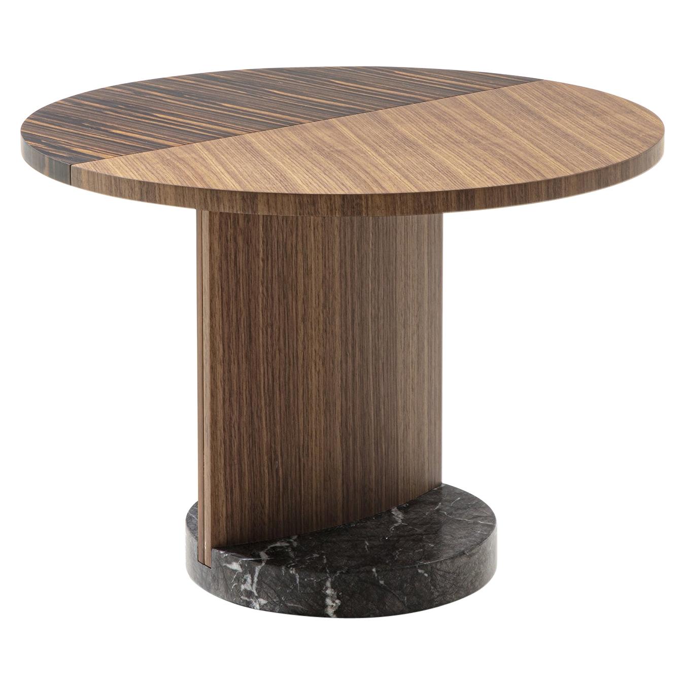 Grande table d'appoint en noyer avec patch