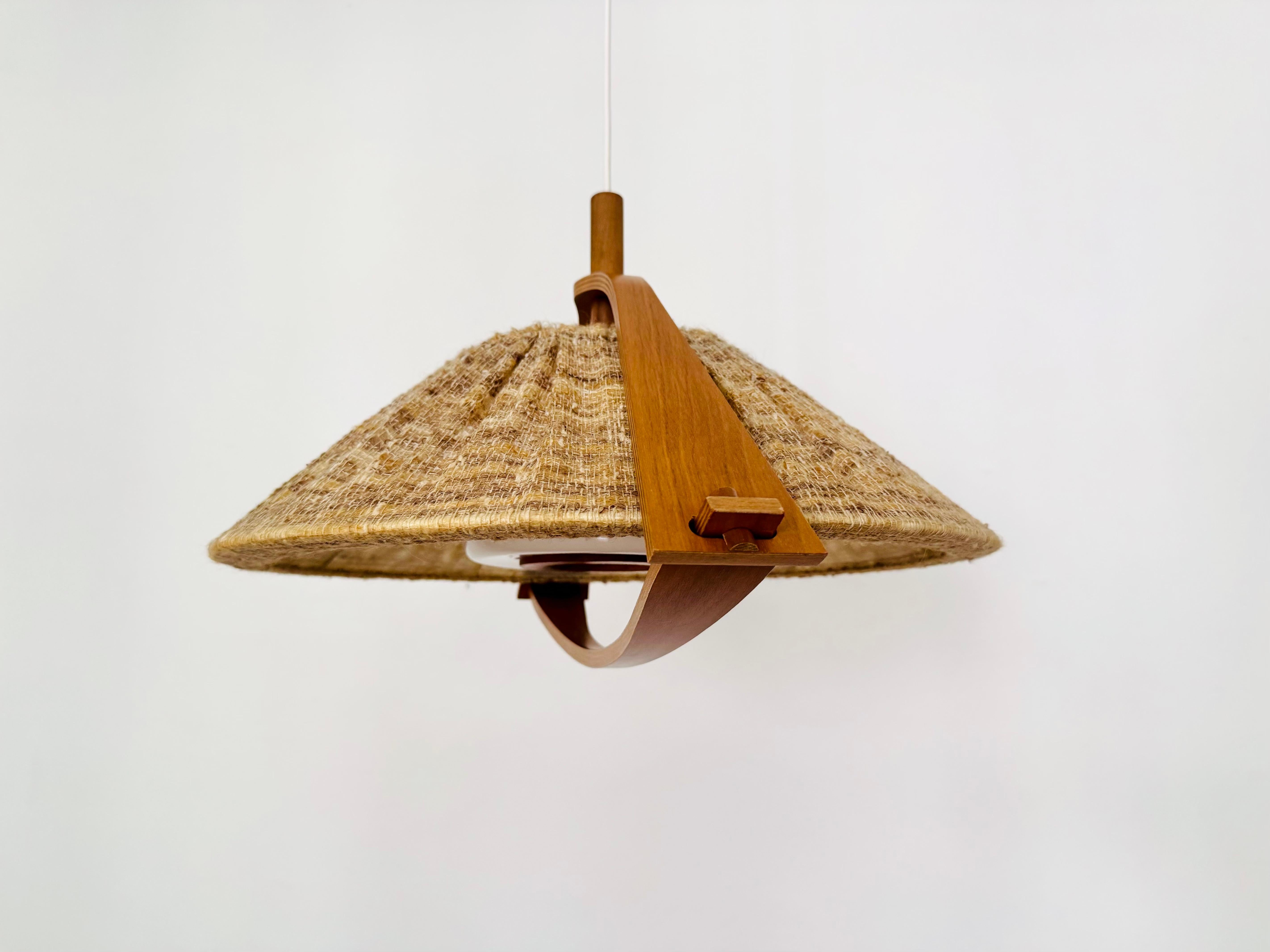 Lámpara colgante Walnut by Temde en Bueno estado para la venta en München, DE