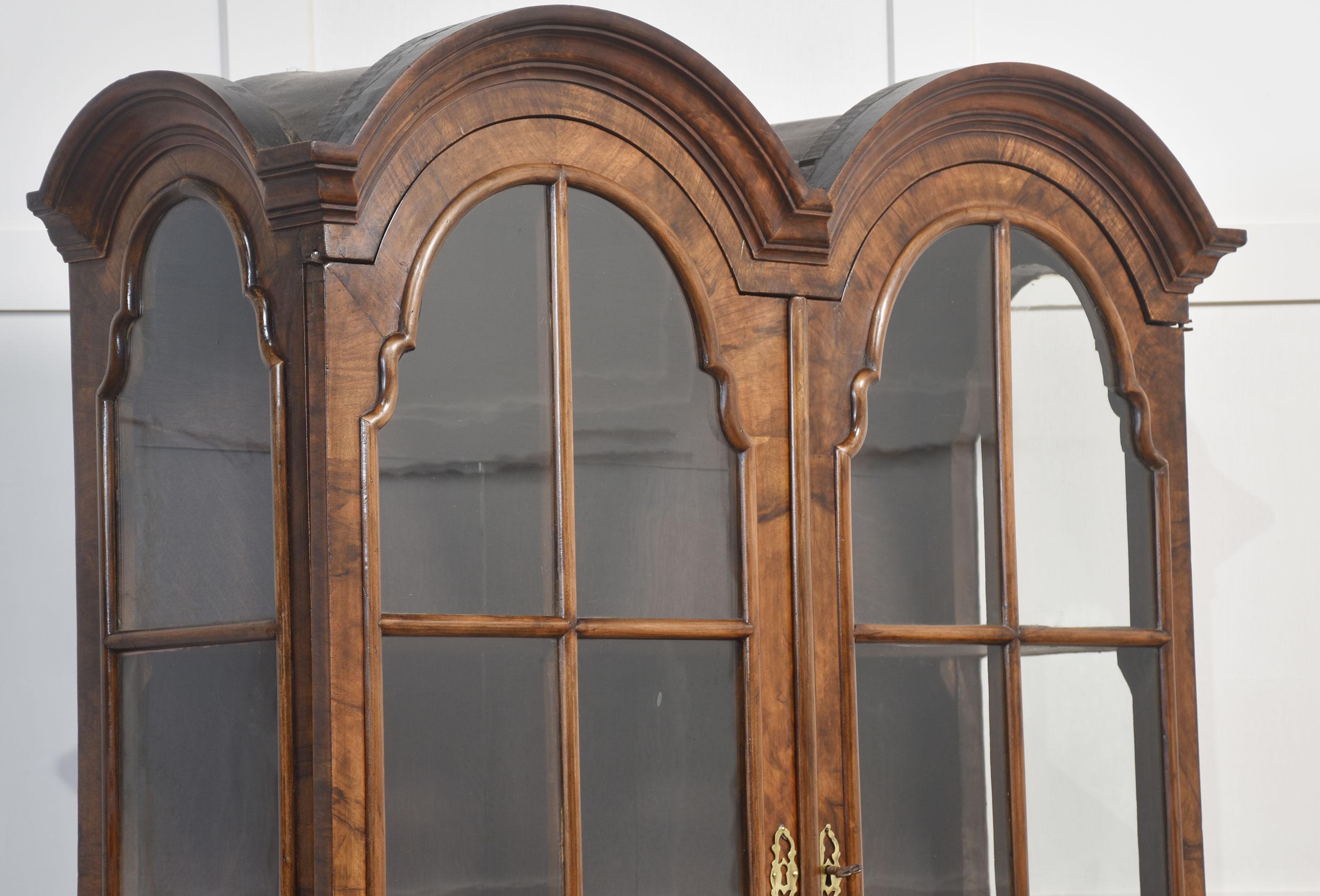 Walnut Queen Ann style display cabinet For Sale 4