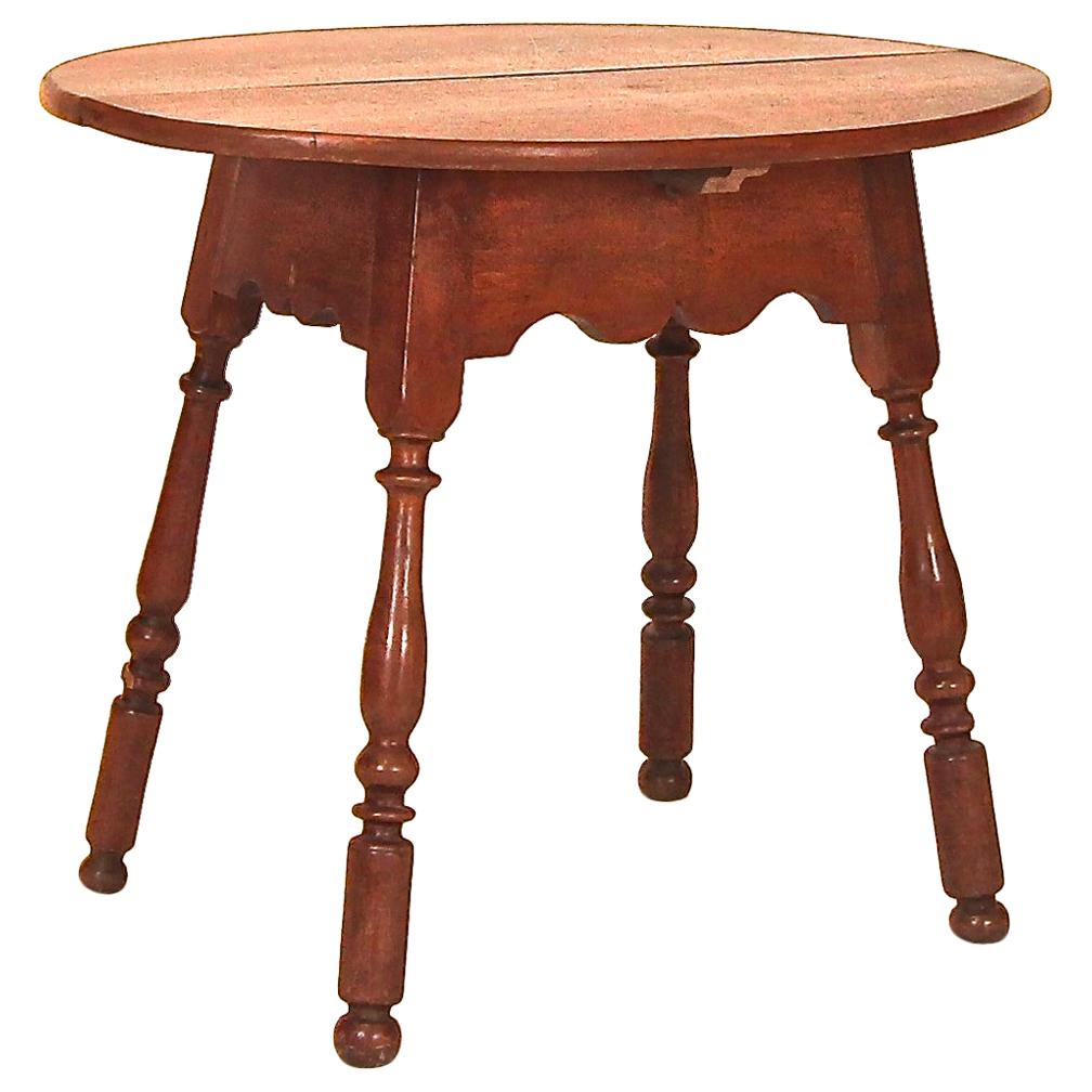 Walnut Queen Anne Oval Top Tavern Table