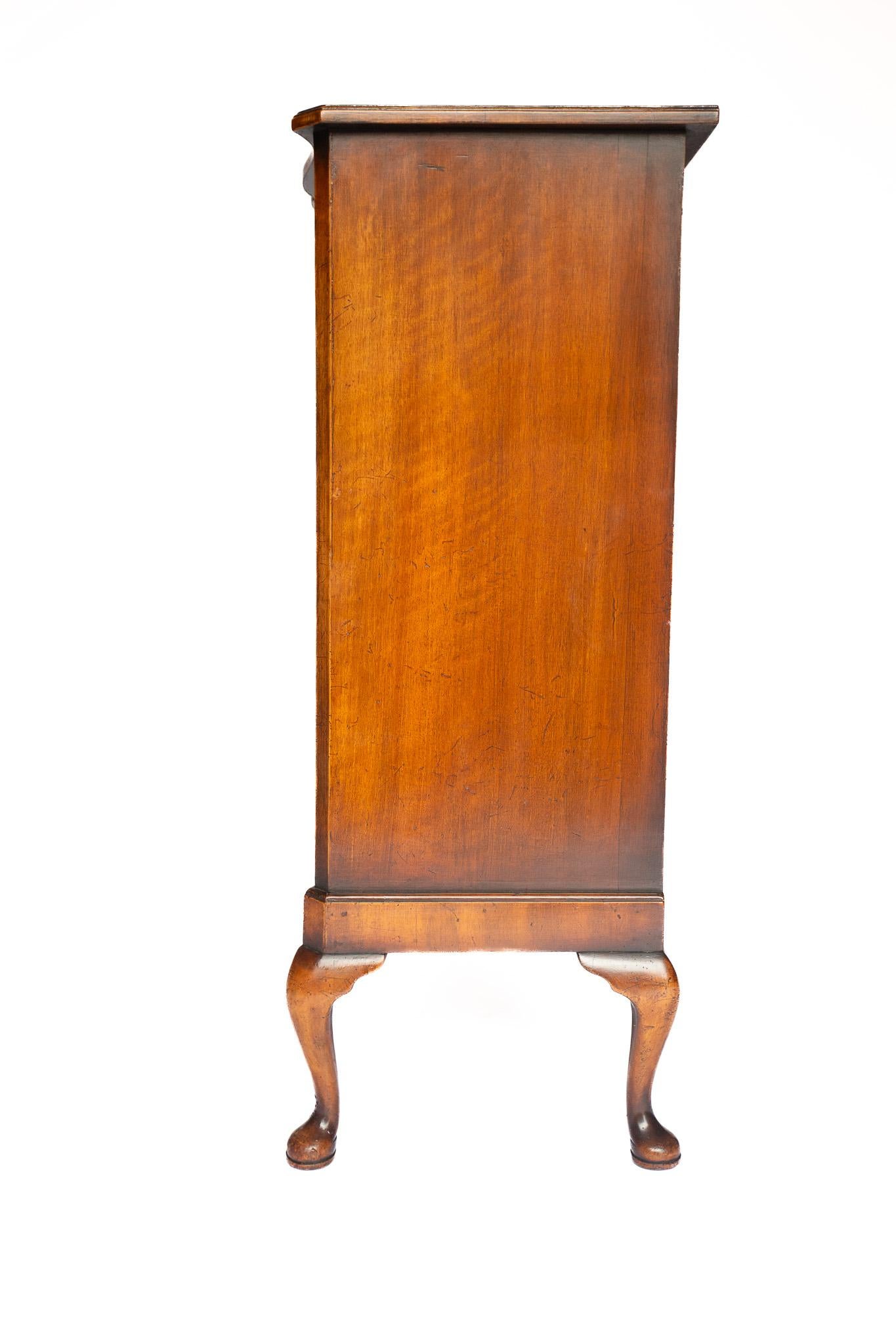 British Walnut Queen Anne Style 5 drawer chest 1920s For Sale