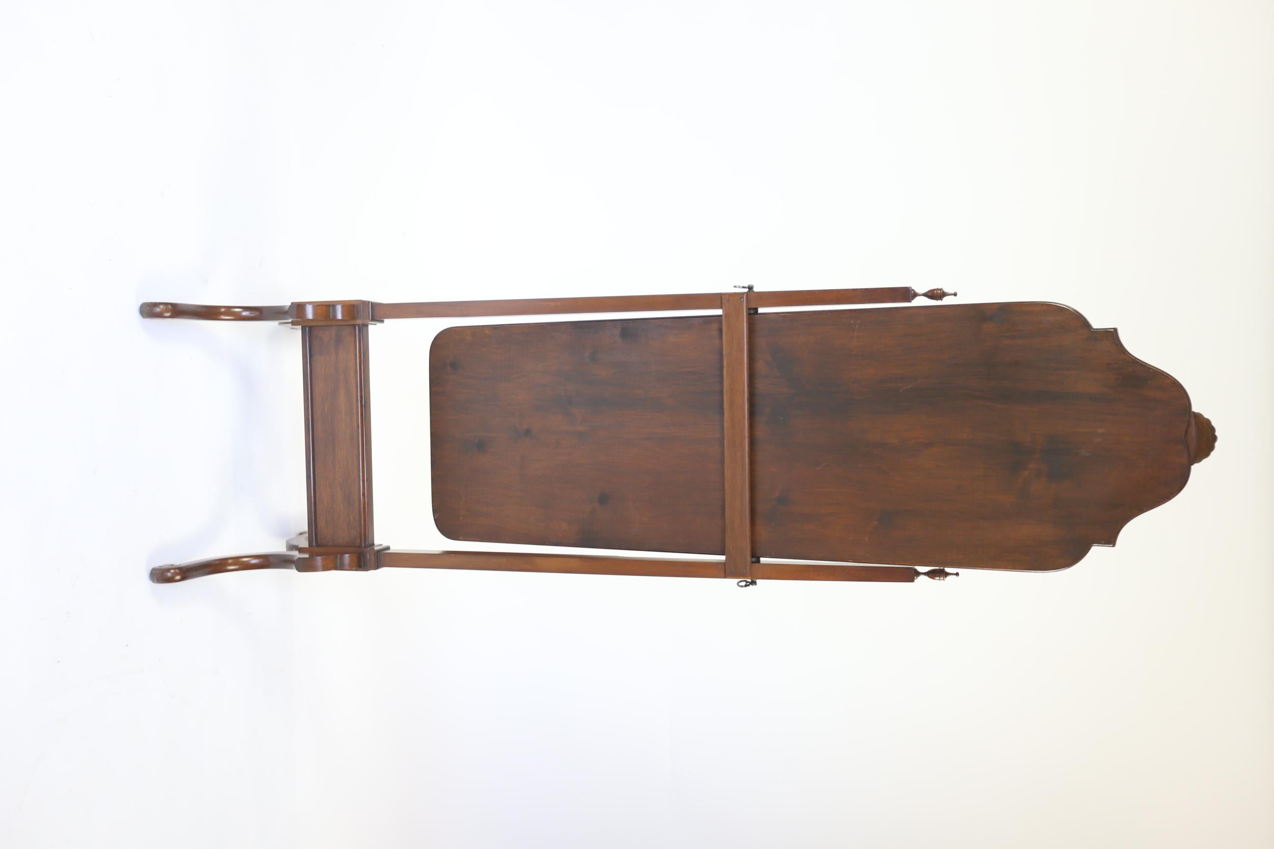 WALNUT Queen Anne Stil Cheval Spiegel, um 1930er Jahre (Britisch) im Angebot