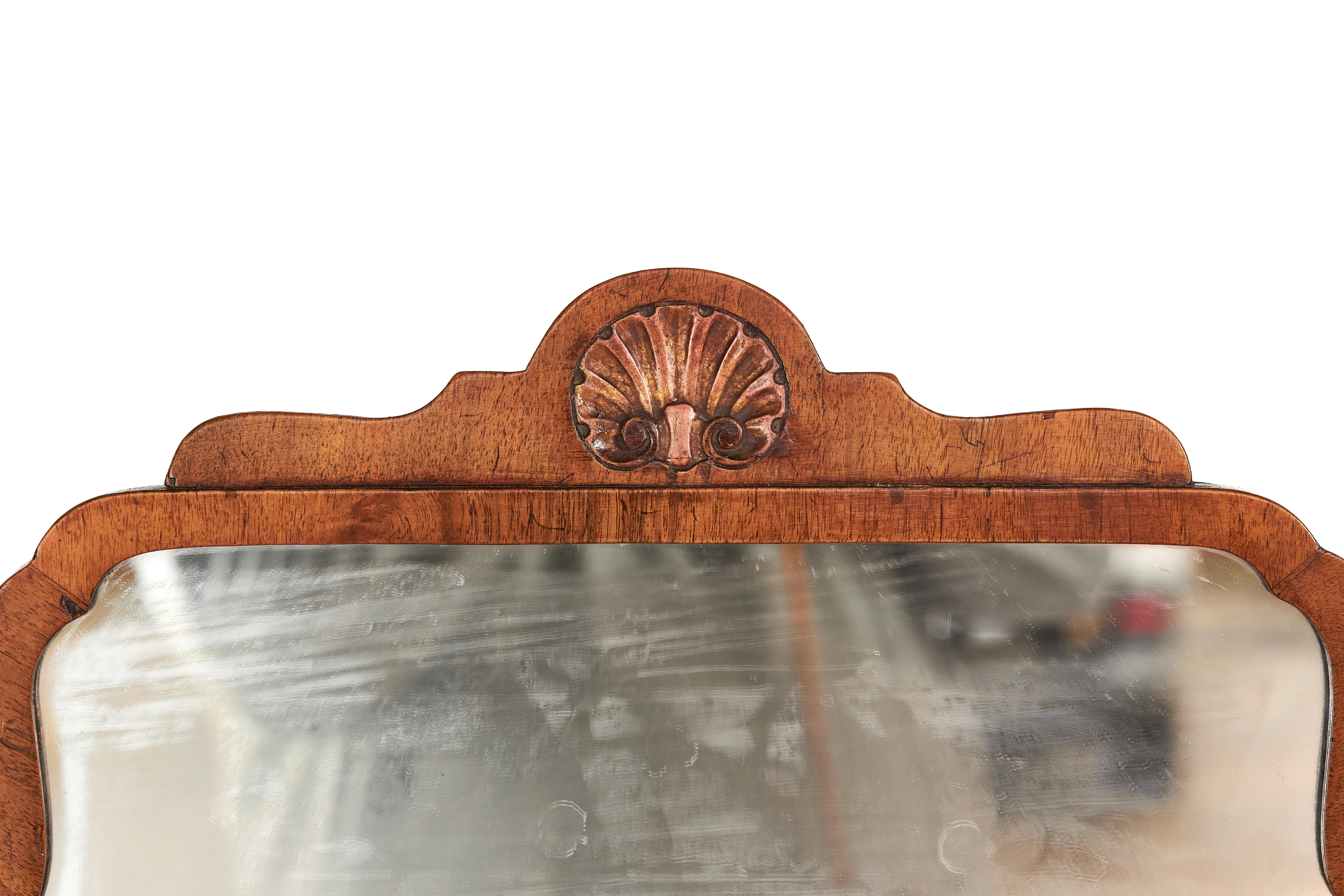 20th Century Walnut Queen Anne Style Kneehole Burr Walnut Dressing Table with Stool For Sale
