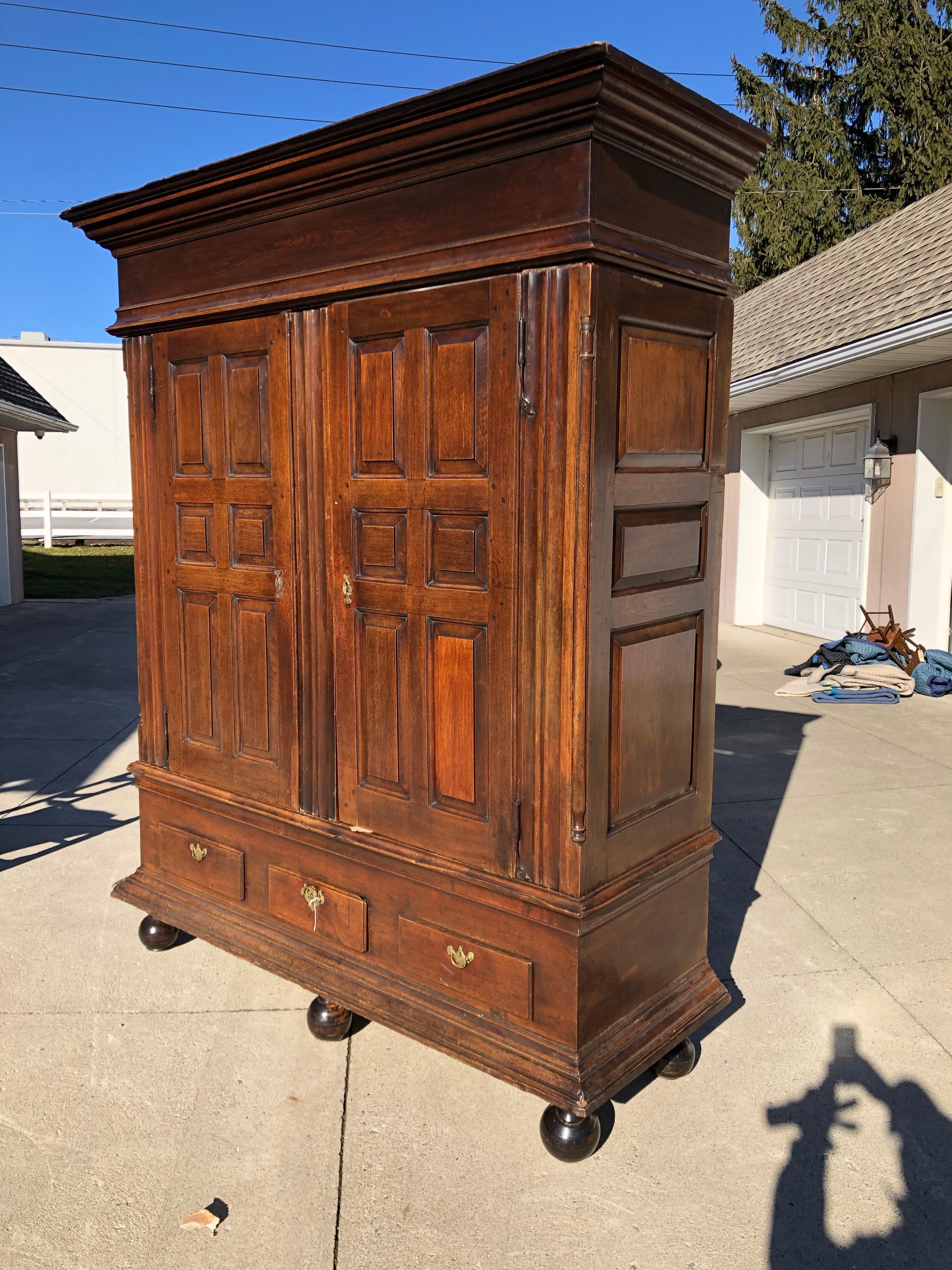 American Colonial Walnut Raised Panel Linen Press Kas, 18th Century, Philadelphia, Pennsylvania For Sale