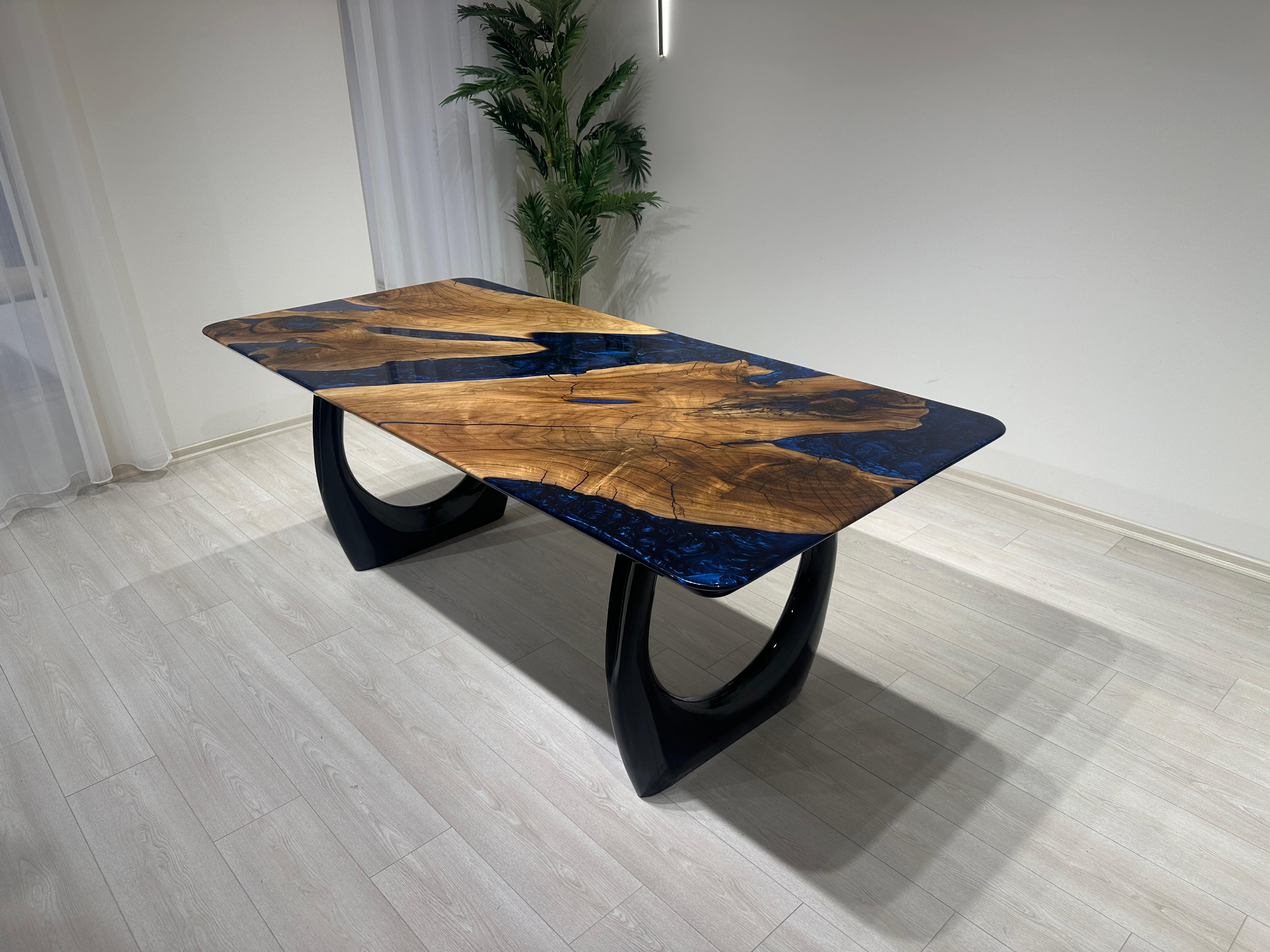 Turc Table de salle à manger River Dining Table - Table en bois époxy - Plateau de table en résine époxy en vente