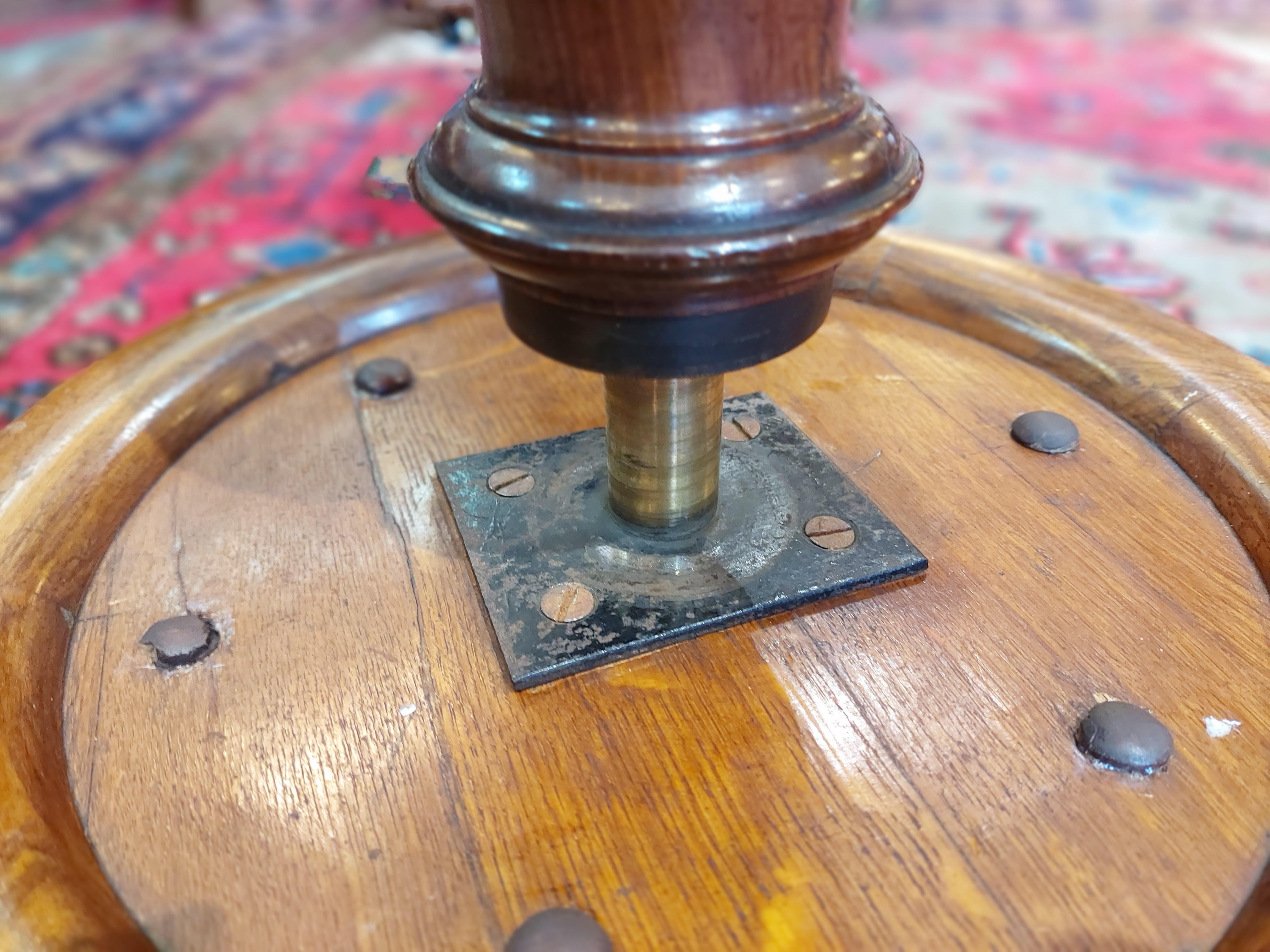 Walnut Rise & Fall Dressing Table/Music Piano Stool 2