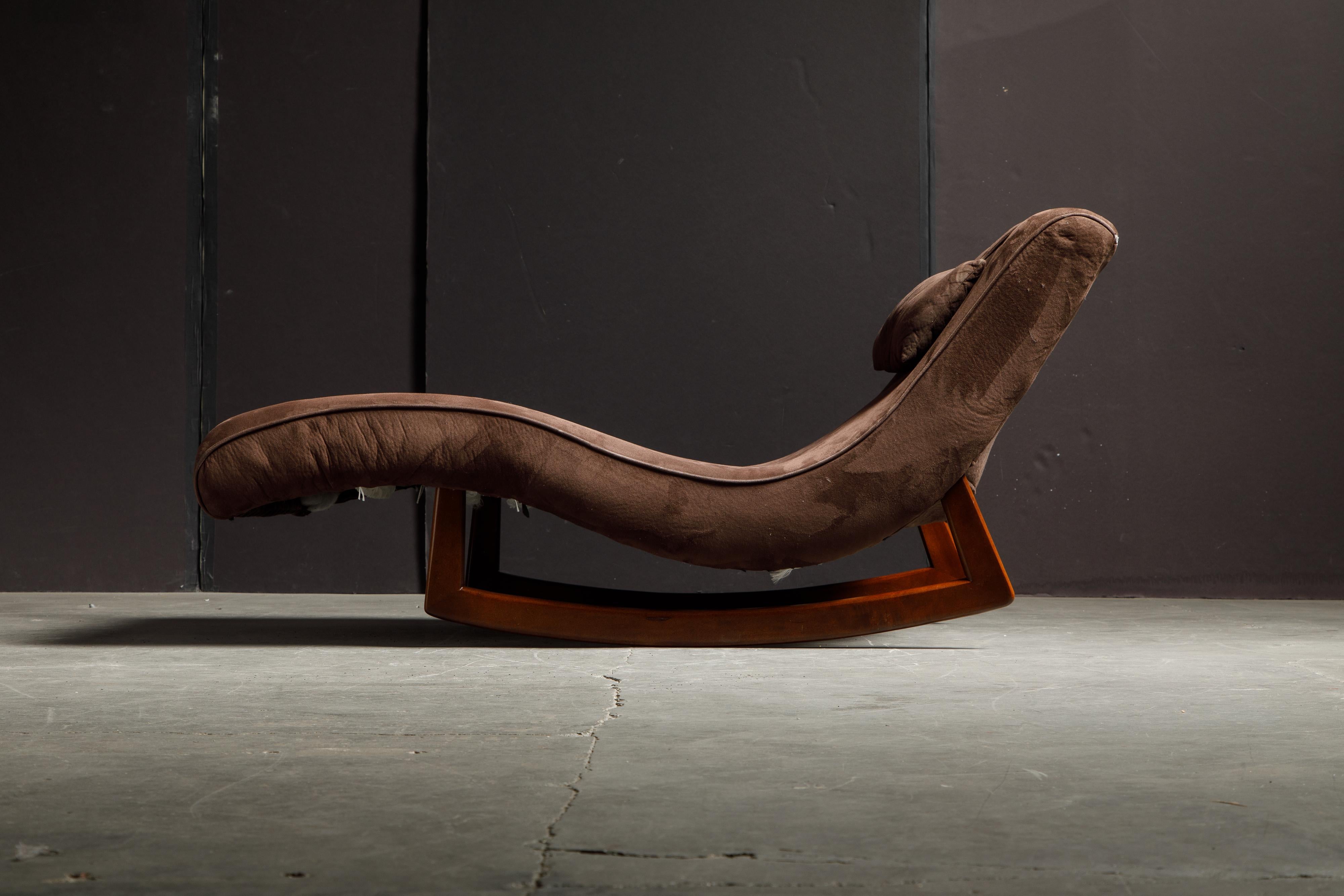 Walnut Rocking Daybed Attributed to Adrian Pearsall for Craft Associates, 1960s 2