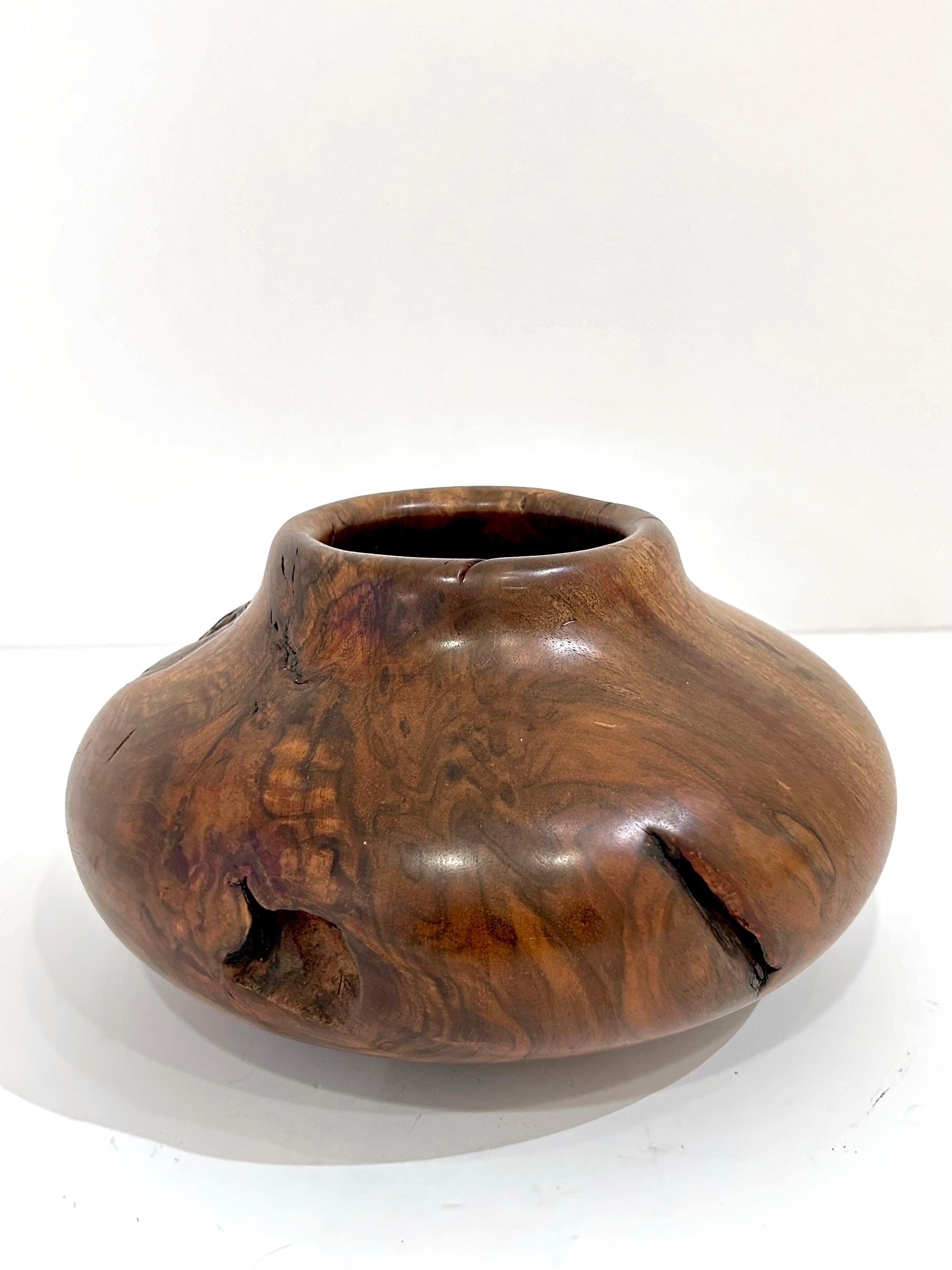 Walnut Root Burl Vase by Mel Lindquist For Sale 1