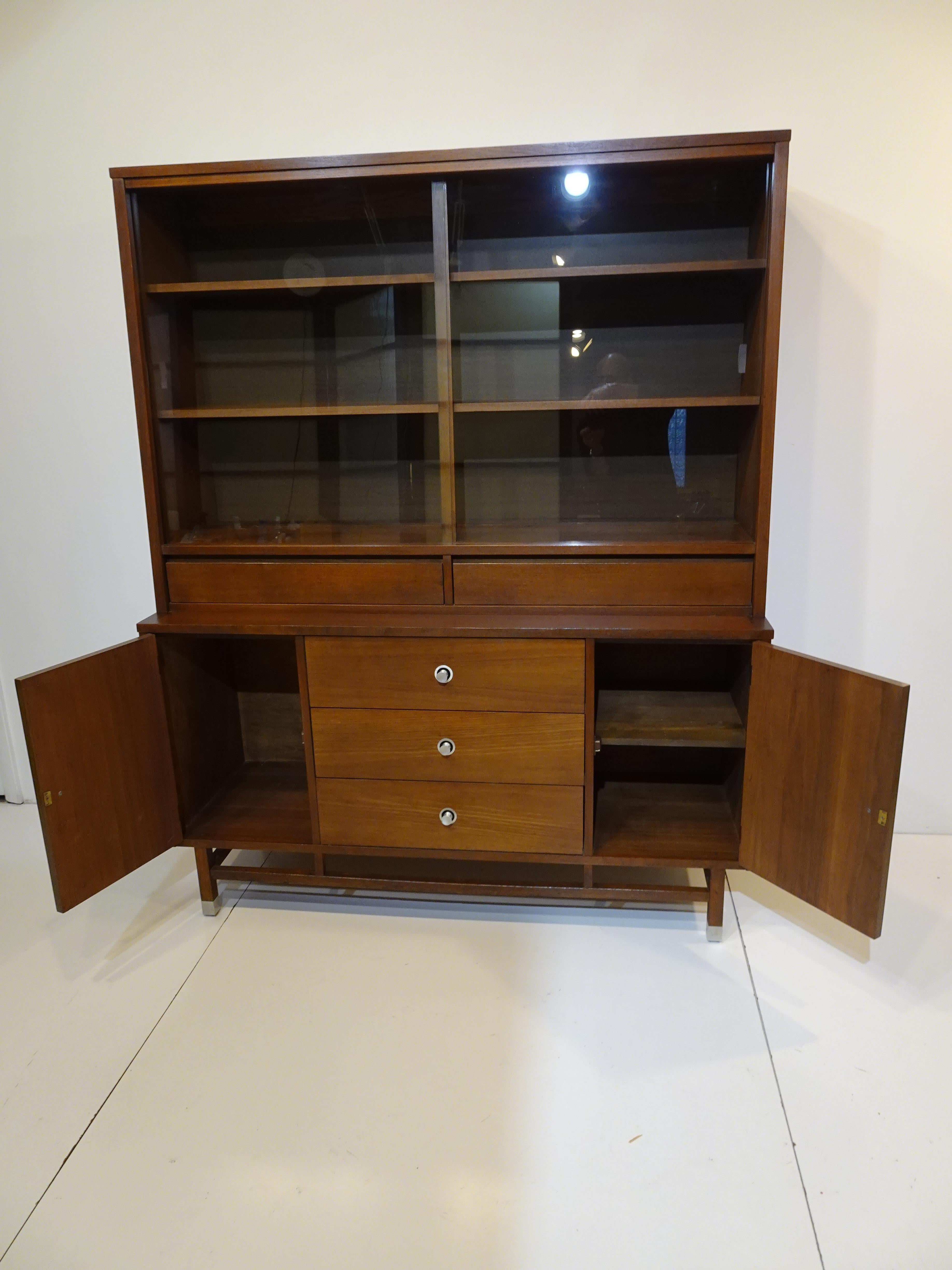 Walnut / Rosewood Hutch Bookcase / China Cabinet by Paul Browning for Stanley 4