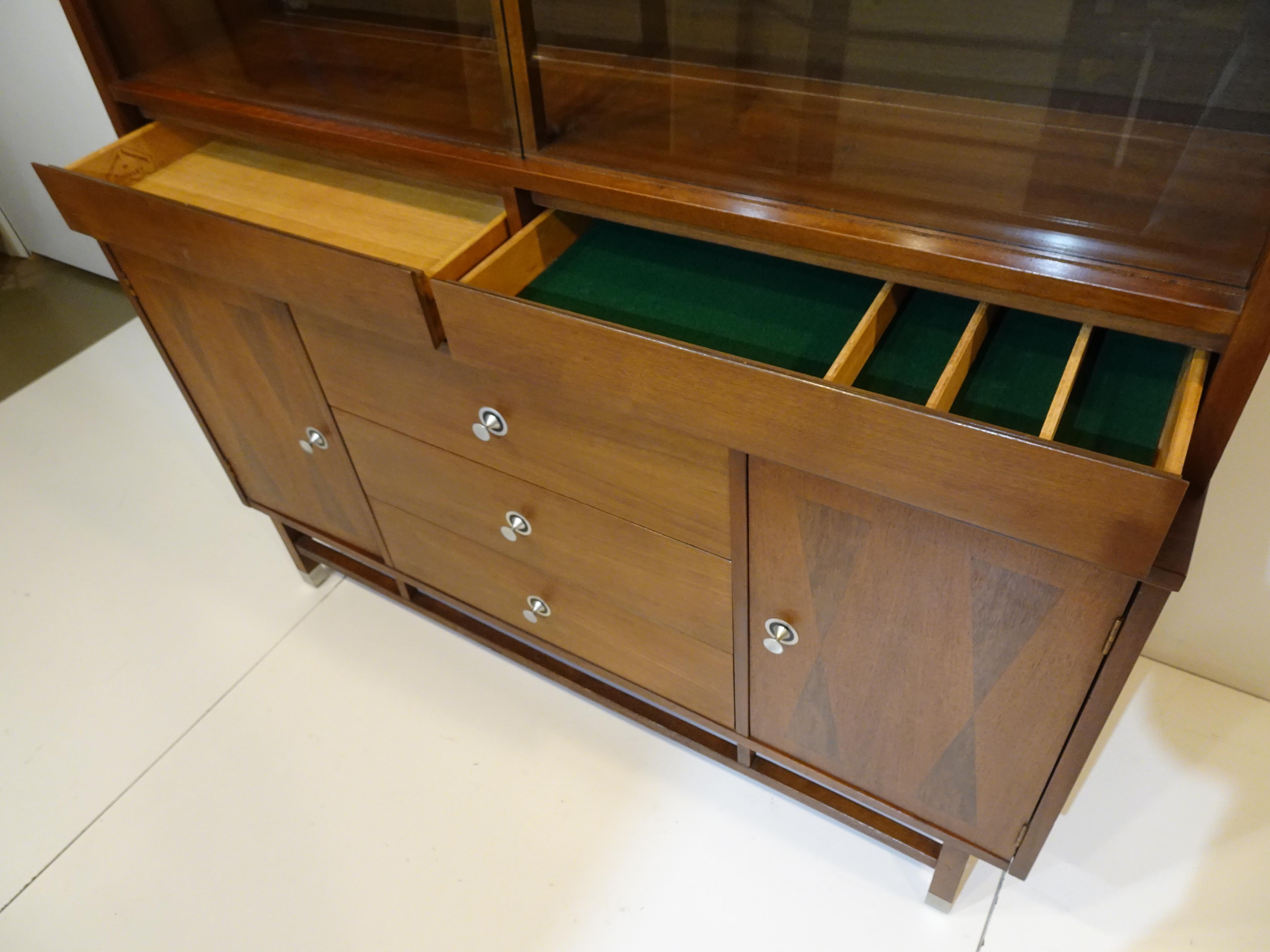 Mid-Century Modern Walnut / Rosewood Hutch Bookcase / China Cabinet by Paul Browning for Stanley