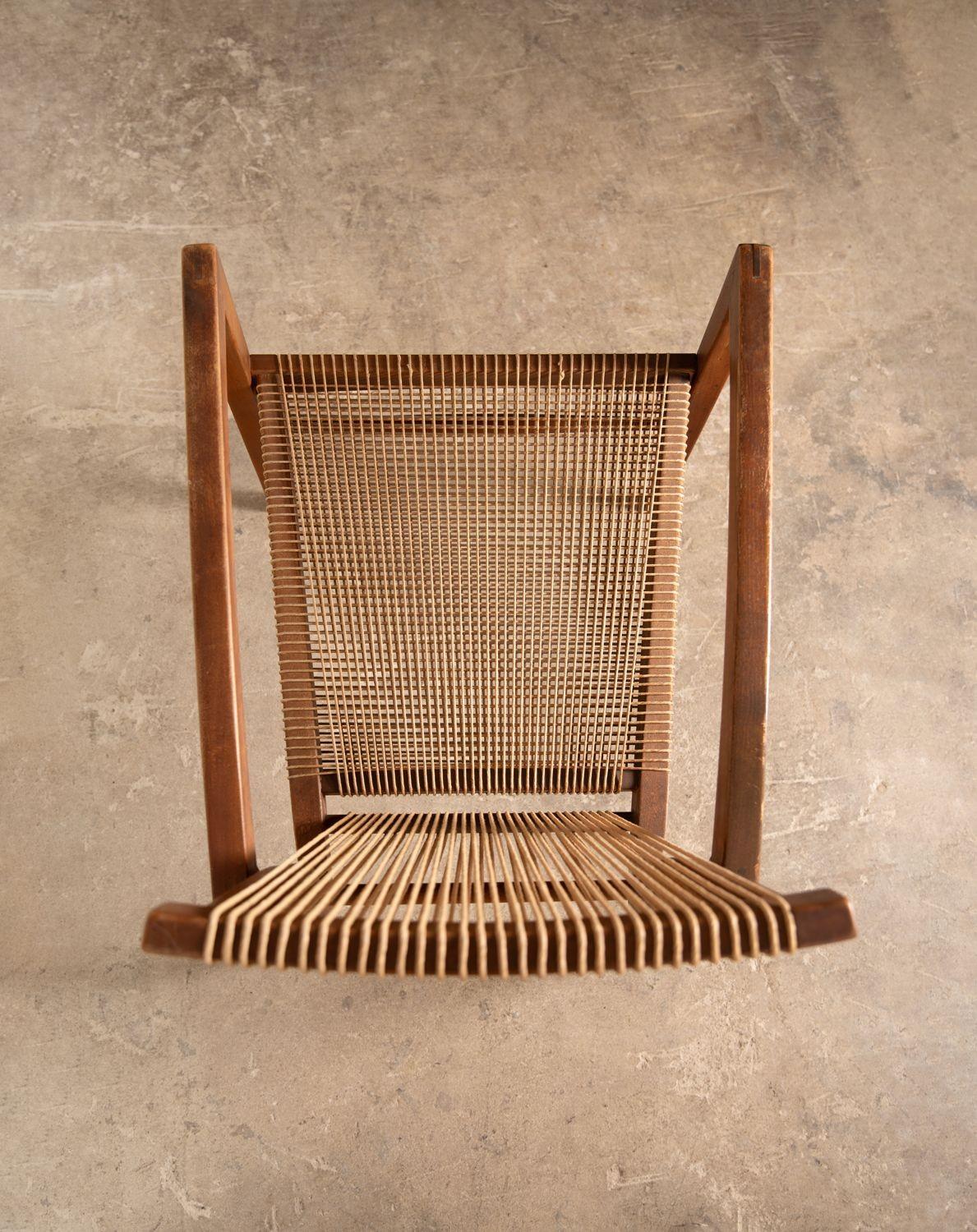 Walnut Sculptural String Chair Crafted in the Irving Sabo Studio for JGFurniture For Sale 1