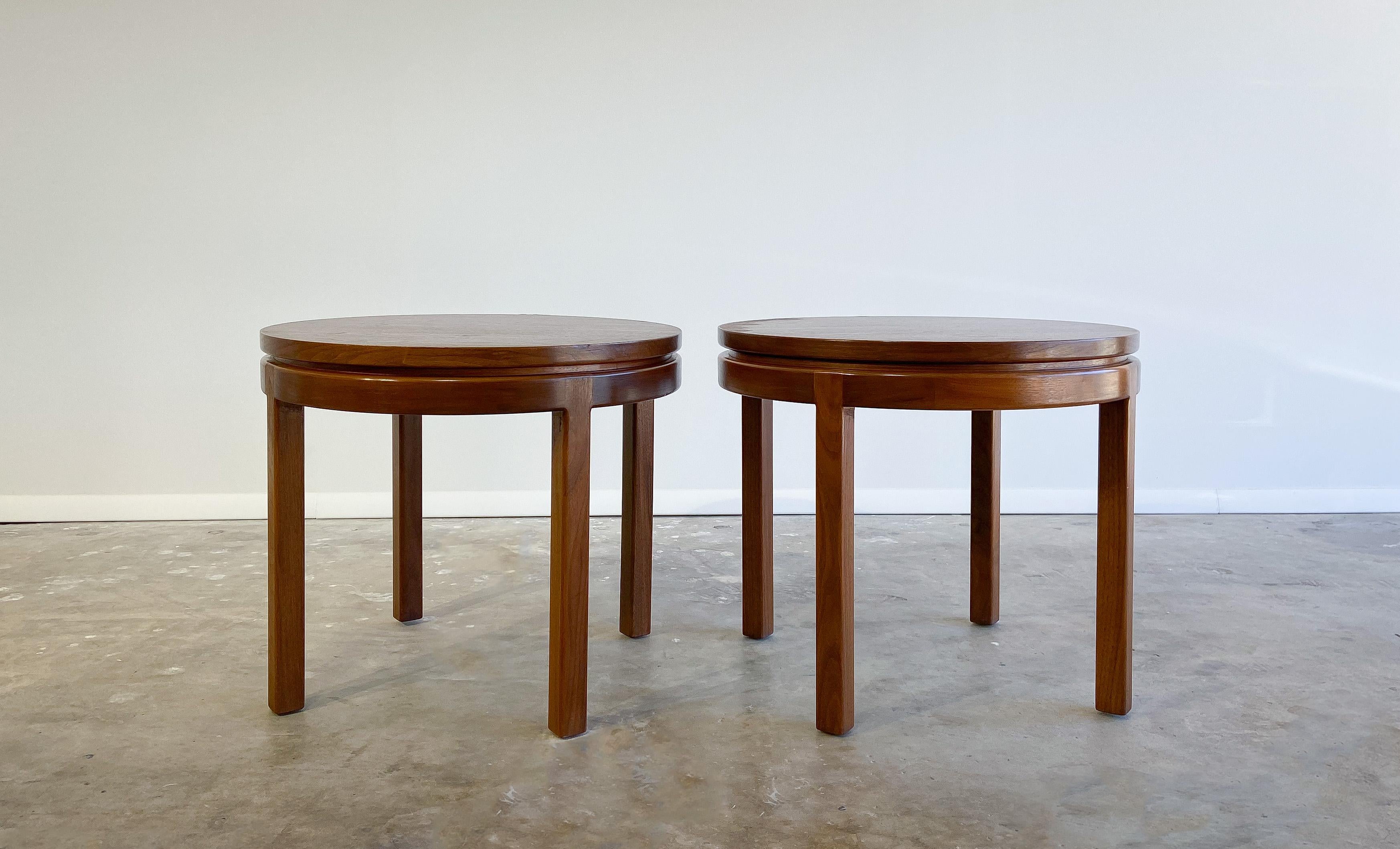 American Walnut Side or End Tables in the manner of Edward Wormley for Dunbar, 1960's For Sale