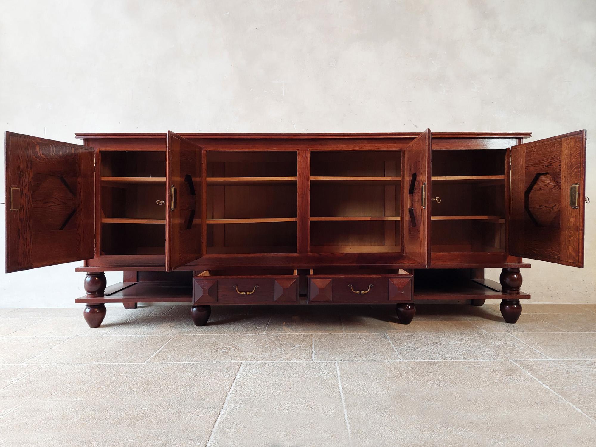 Walnut Sideboard by Charles Dudouyt in Dark Brown with a Polished Finish, 1940s In Good Condition For Sale In Baambrugge, NL